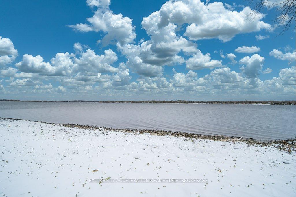 Photo 34 of 32 Bayshore Road, Tyendinaga, Mohawks of The Bay of Quinte — HOMEH