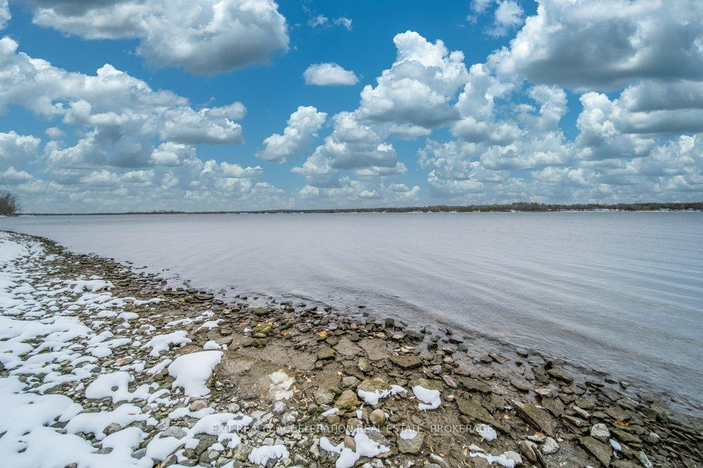 Photo 36 of 32 Bayshore Road, Tyendinaga, Mohawks of The Bay of Quinte — HOMEH