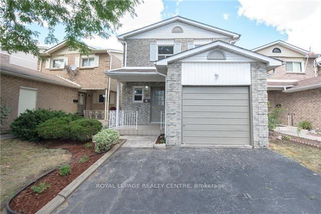 Front of 14 Shady Glen Road