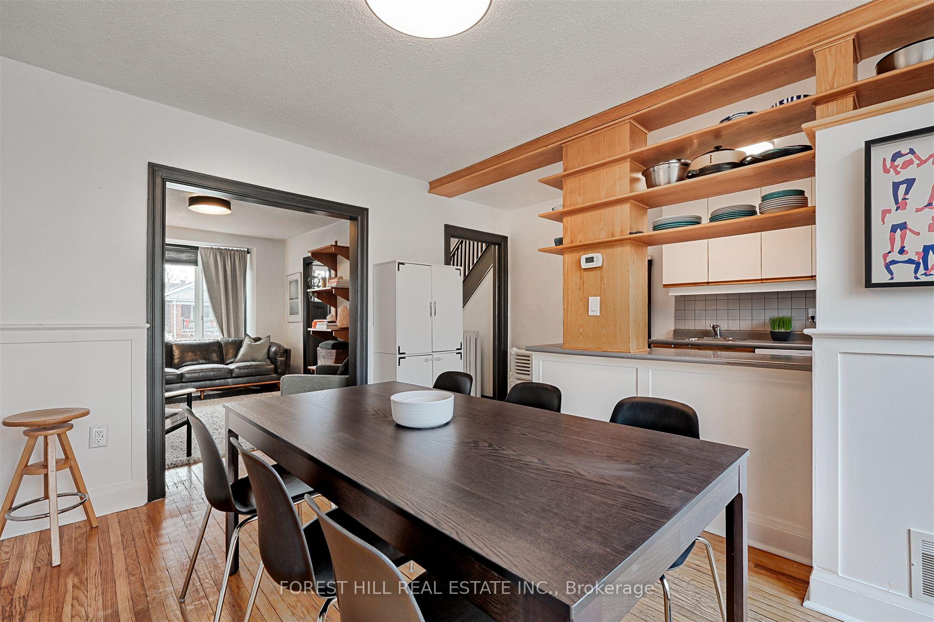 Photo 11 of 5 Sixth Street, Etobicoke, New Toronto — HOMEH