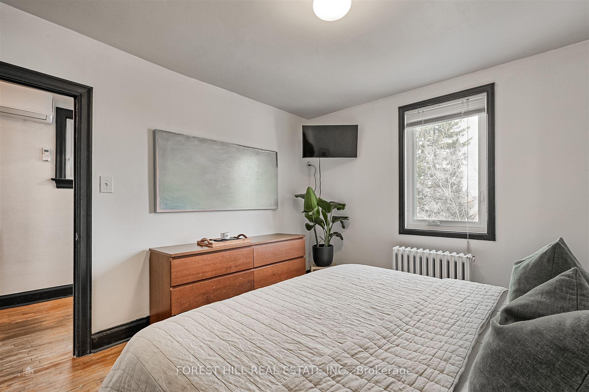 Photo 16 of 5 Sixth Street, Etobicoke, New Toronto — HOMEH
