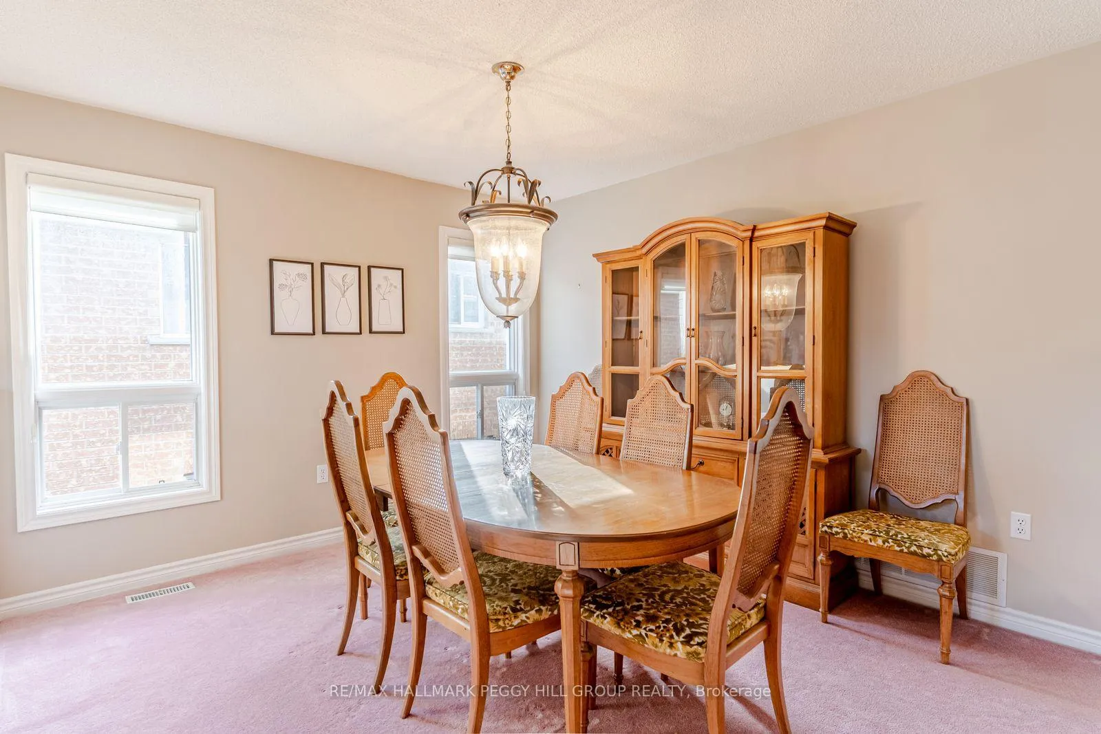 Photo 5 of 63 River Ridge Road, Barrie, Bayshore — HOMEH