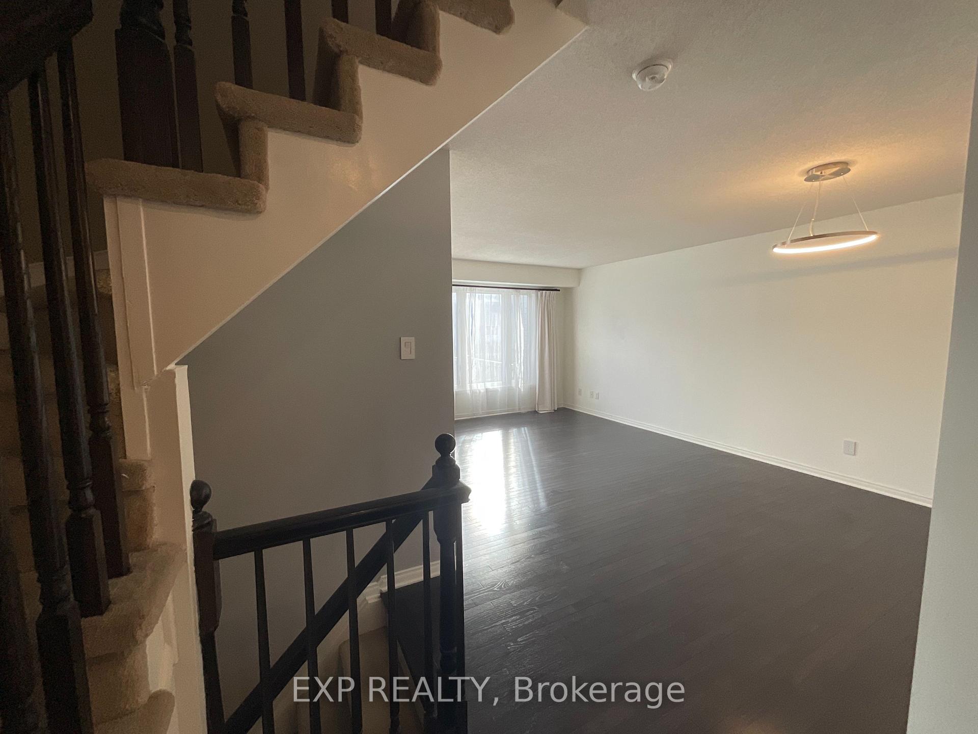 Photo 5 of 152 Maravista Drive, Ottawa, Barrhaven - Cedargrove/Fraserdale — HOMEH