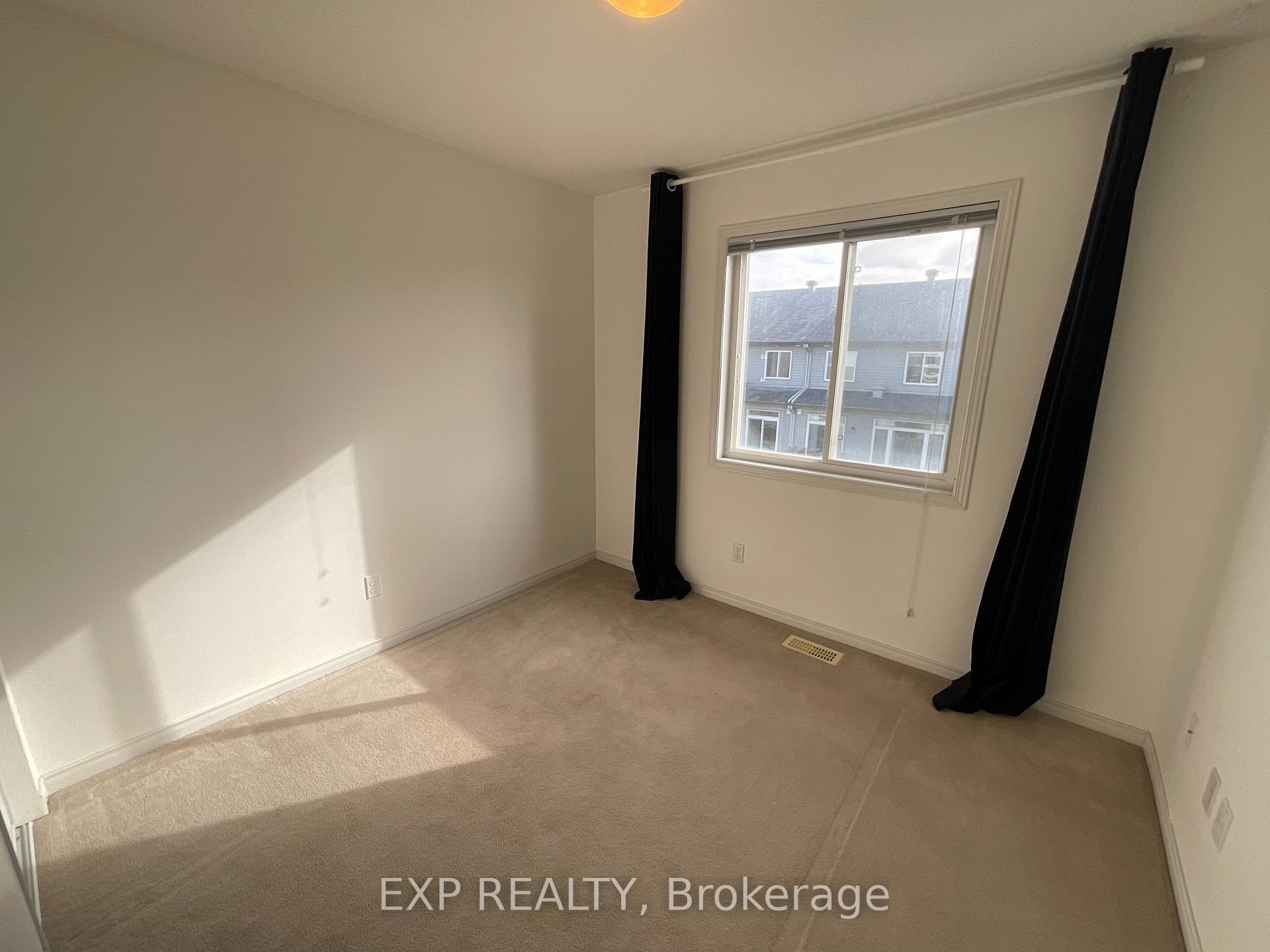 Photo 13 of 152 Maravista Drive, Ottawa, Barrhaven - Cedargrove/Fraserdale — HOMEH