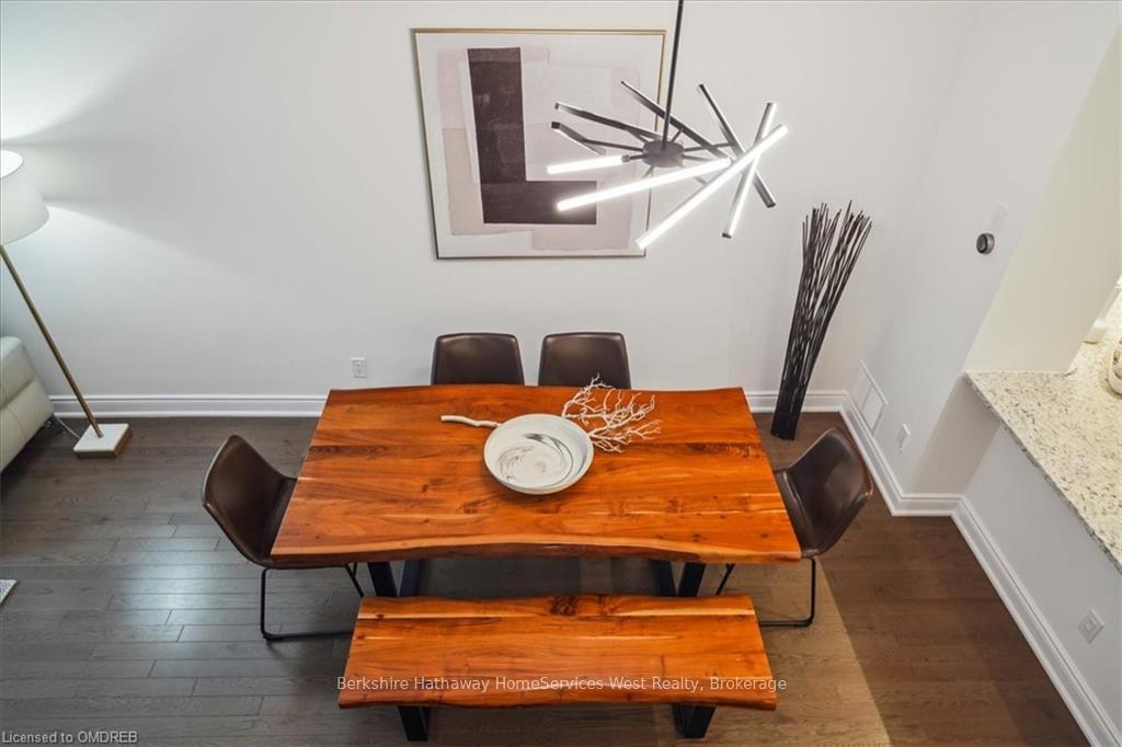 Photo 12 of 79 Elder Avenue, Etobicoke, Long Branch — HOMEH