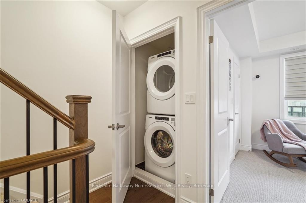Photo 21 of 79 Elder Avenue, Etobicoke, Long Branch — HOMEH