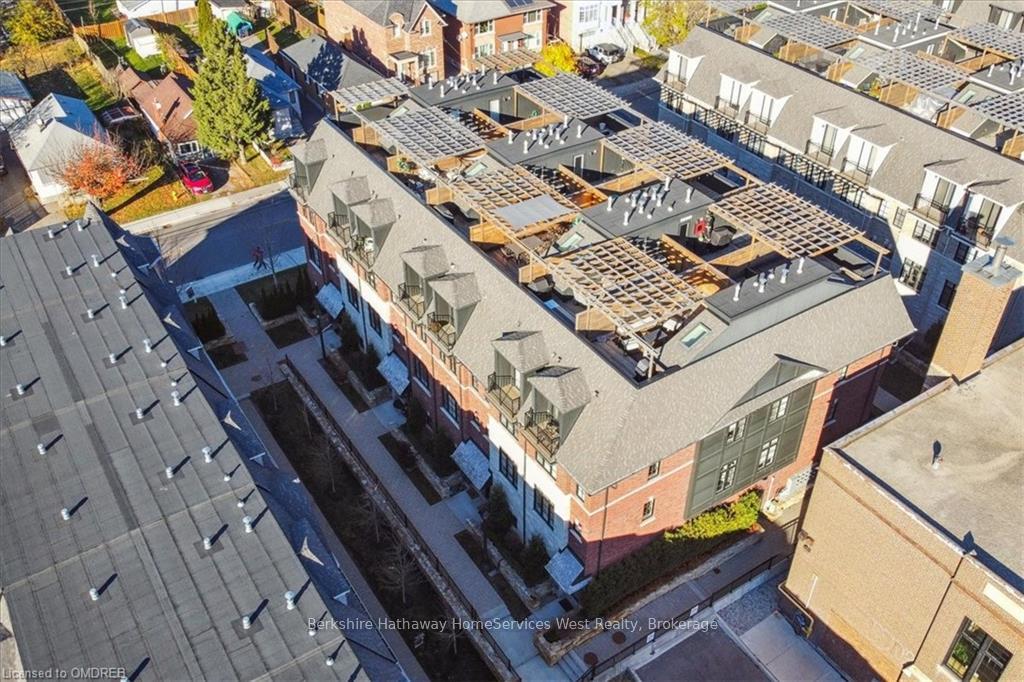 Photo 36 of 79 Elder Avenue, Etobicoke, Long Branch — HOMEH