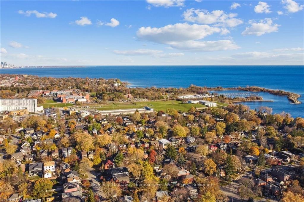 Photo 47 of 79 Elder Avenue, Etobicoke, Long Branch — HOMEH