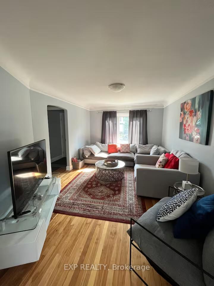 Photo 4 of Unit A, 236 Holland Avenue, Ottawa, Ottawa West — HOMEH