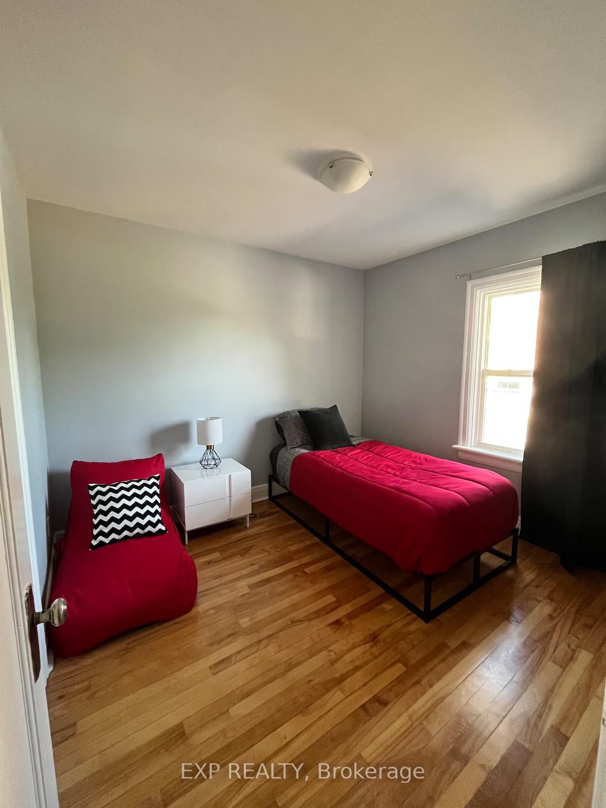 Photo 12 of Unit A, 236 Holland Avenue, Ottawa, Ottawa West — HOMEH