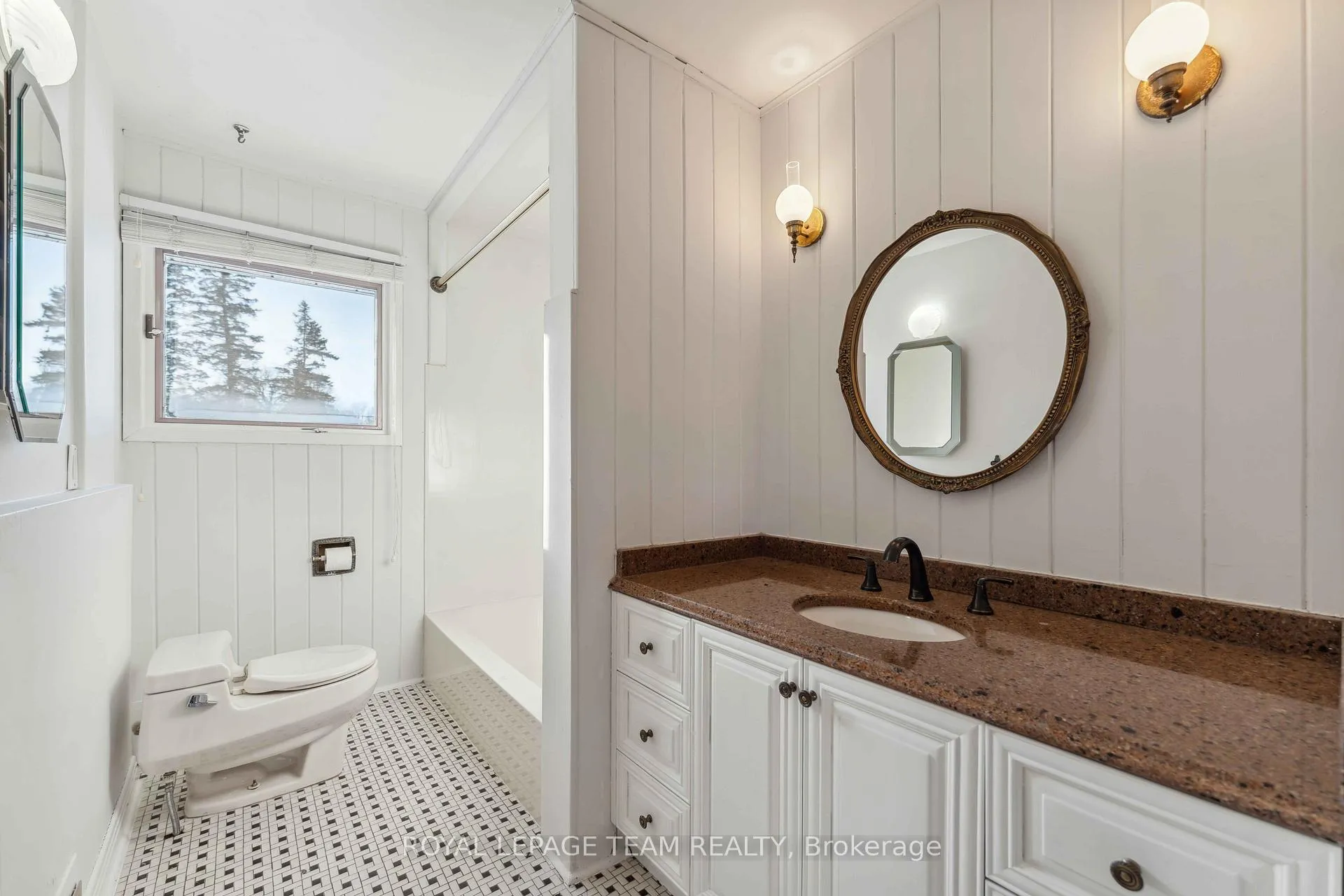 Photo 40 of 420 Billings Avenue, Ottawa, Alta Vista/Faircrest Heights — HOMEH