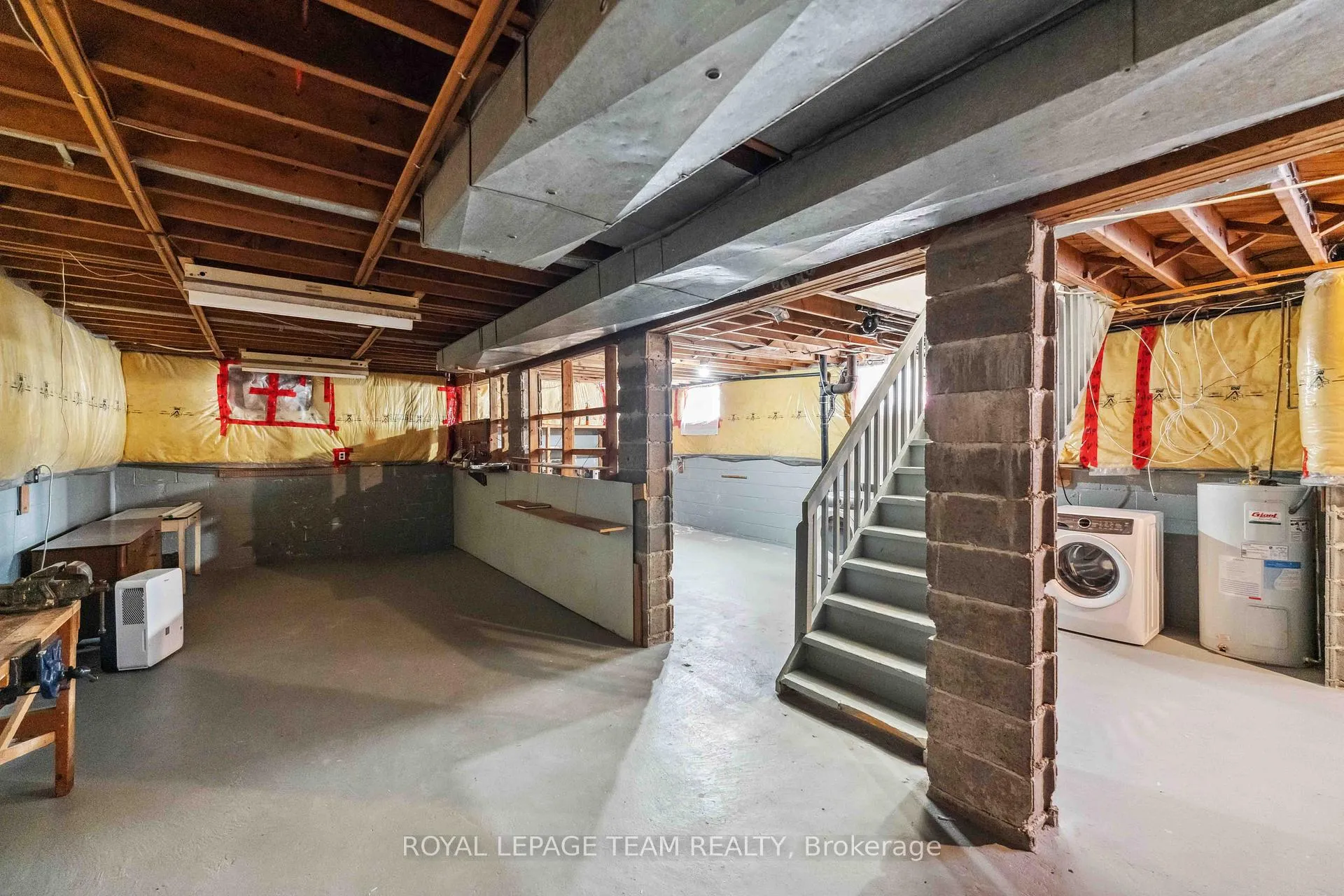 Photo 45 of 420 Billings Avenue, Ottawa, Alta Vista/Faircrest Heights — HOMEH
