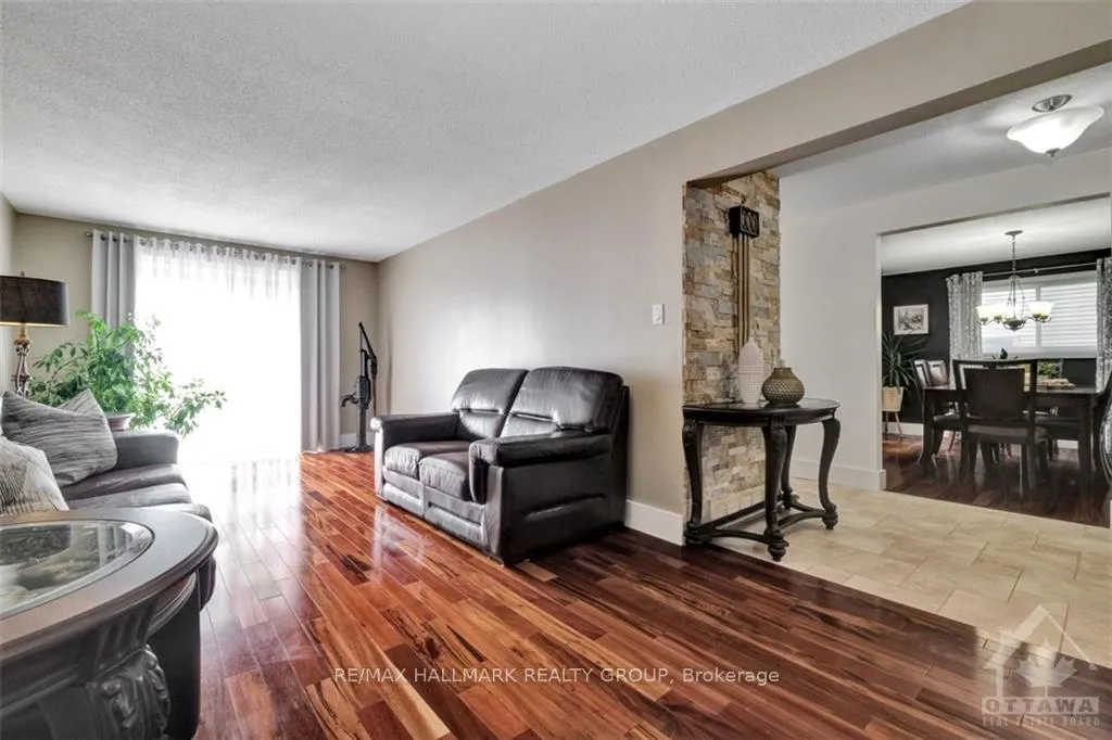 Photo 6 of 11 Alder Crescent, Ottawa, Blackburn Hamlet — HOMEH