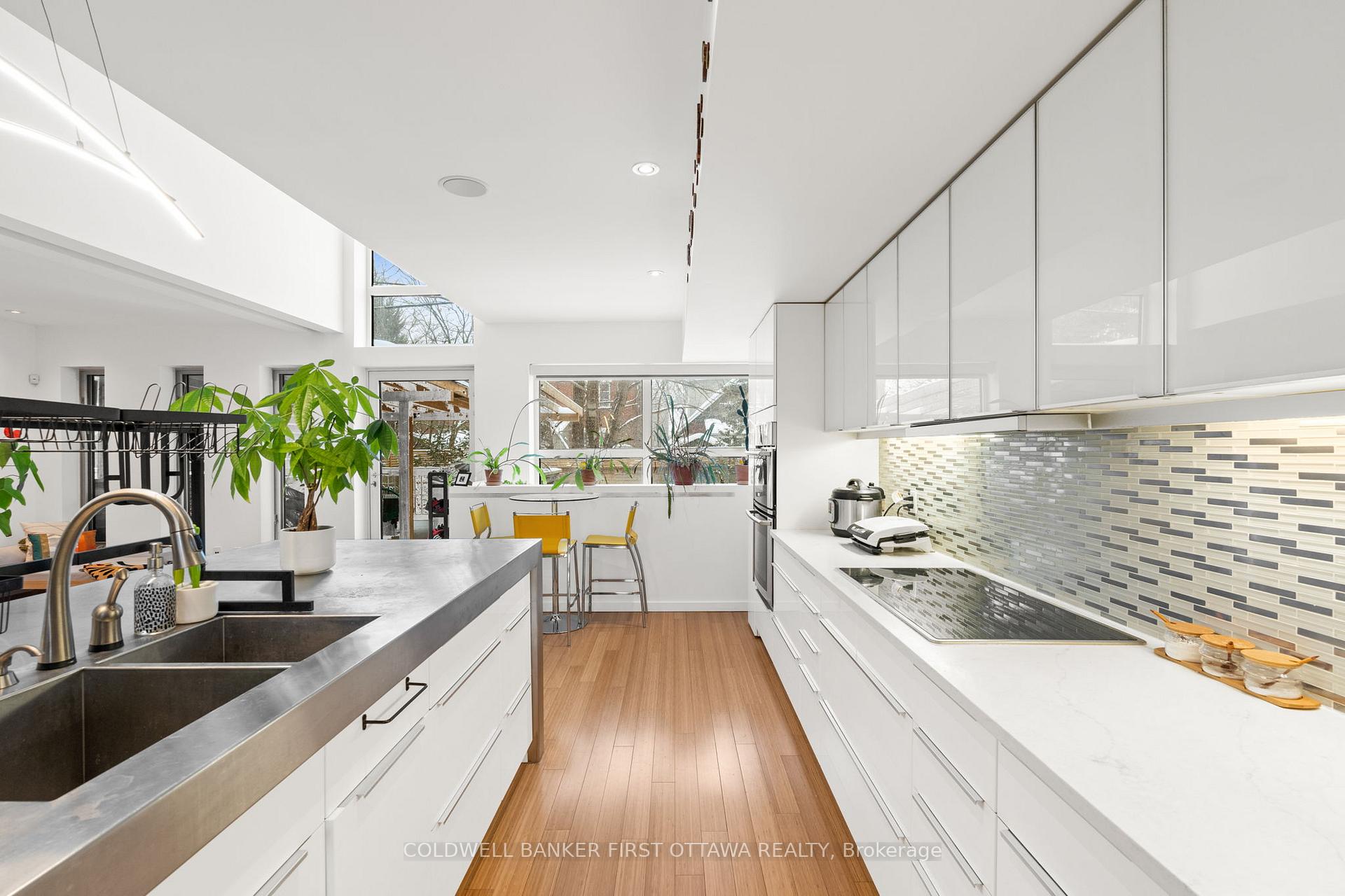 Photo 13 of 80 Holland Avenue, Ottawa, Ottawa West — HOMEH