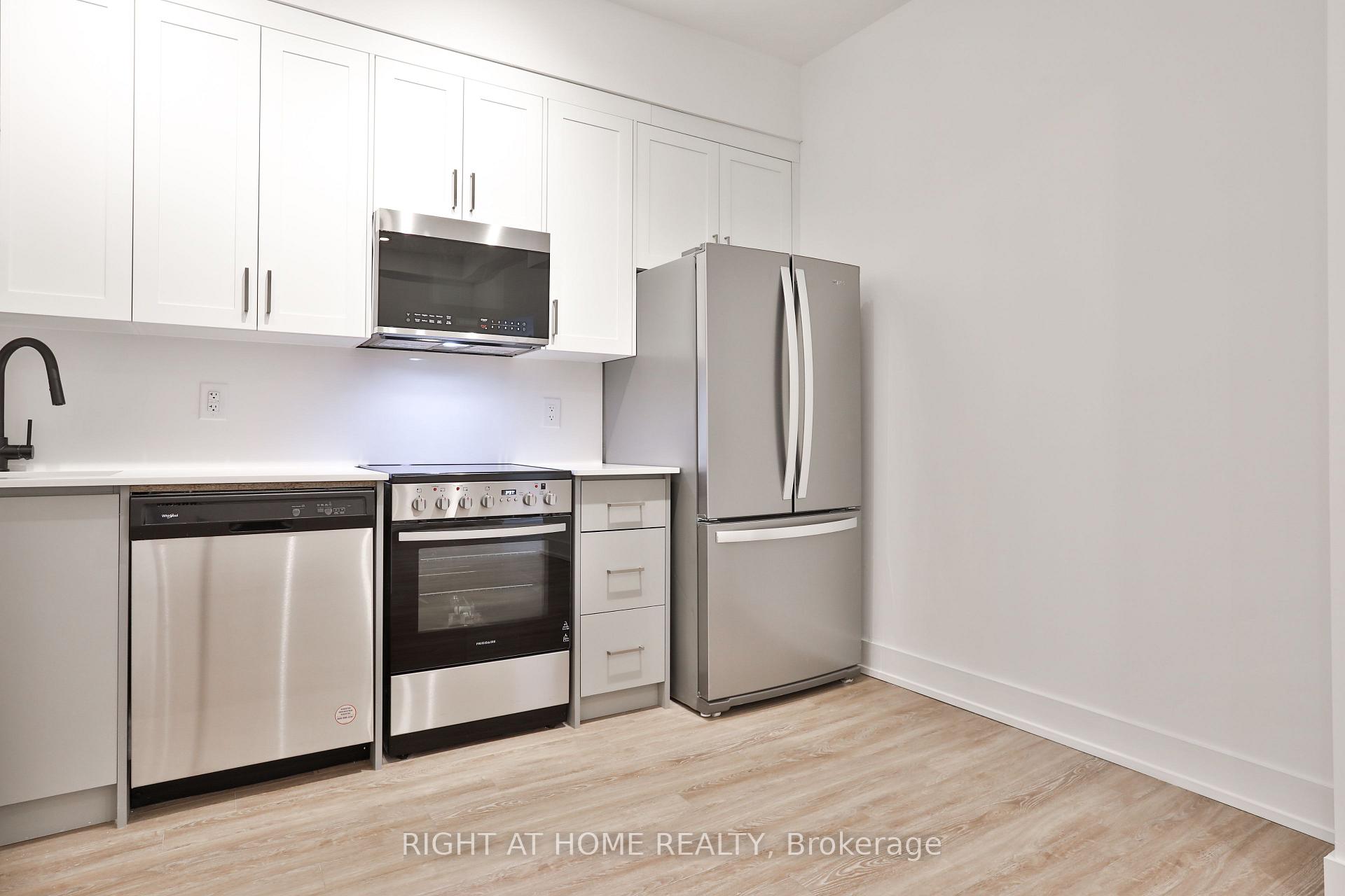 Photo 2 of Unit 2F, 554 College Street, Toronto, Palmerston-Little Italy — HOMEH