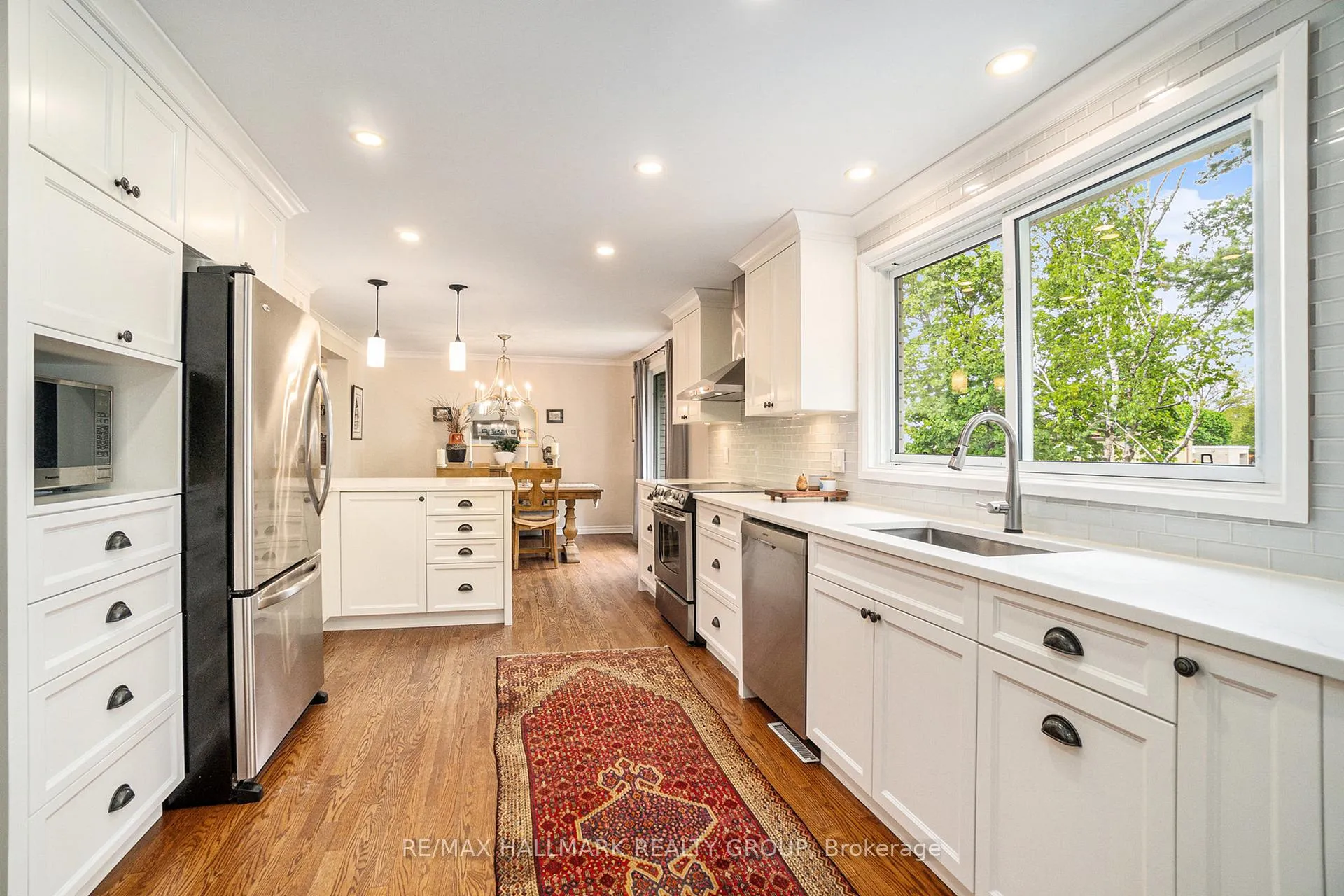 Photo 17 of 617 La Verendrye Drive, Ottawa, Beacon Hill North — HOMEH
