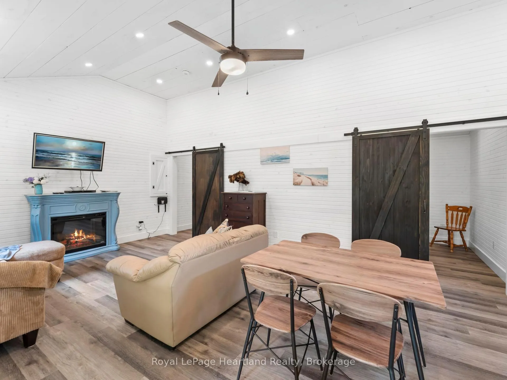 Photo 8 of 83344 David Drive, Ashfield-Colborne-Wawanosh, Ashfield — HOMEH
