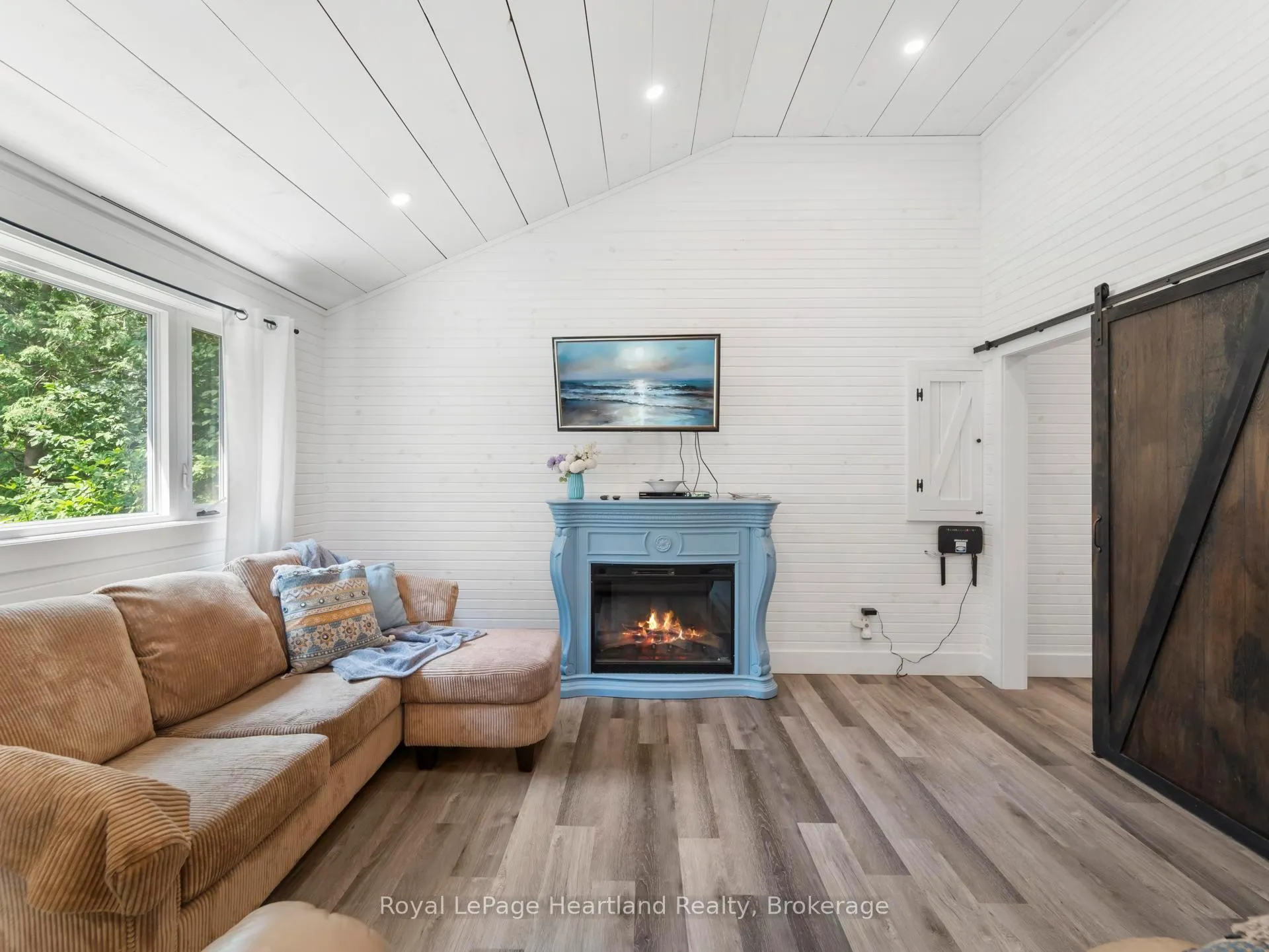 Photo 10 of 83344 David Drive, Ashfield-Colborne-Wawanosh, Ashfield — HOMEH