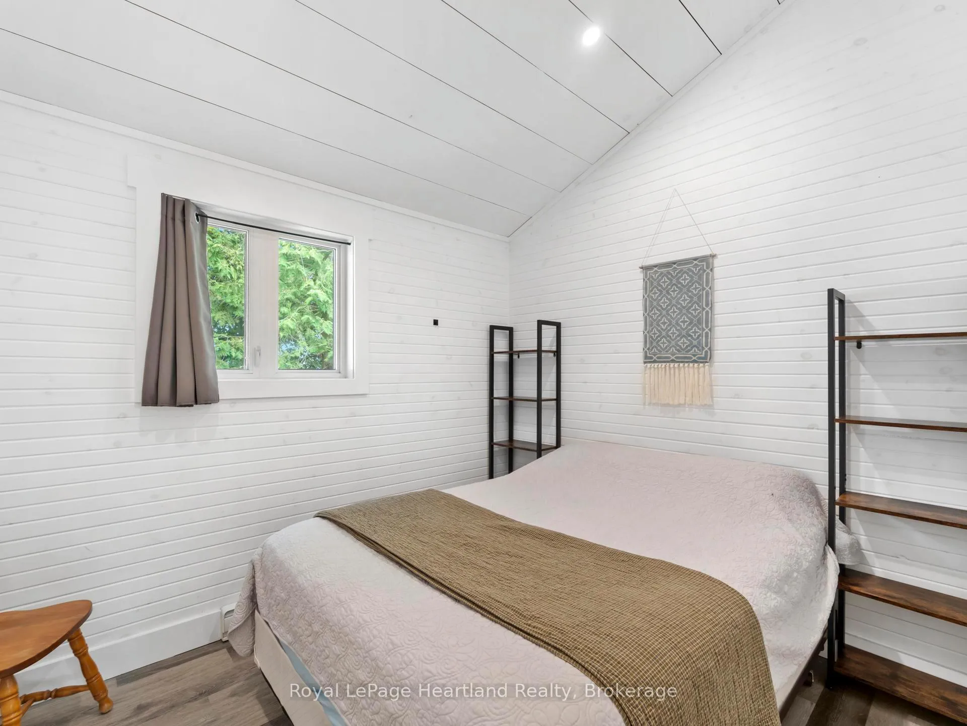 Photo 14 of 83344 David Drive, Ashfield-Colborne-Wawanosh, Ashfield — HOMEH