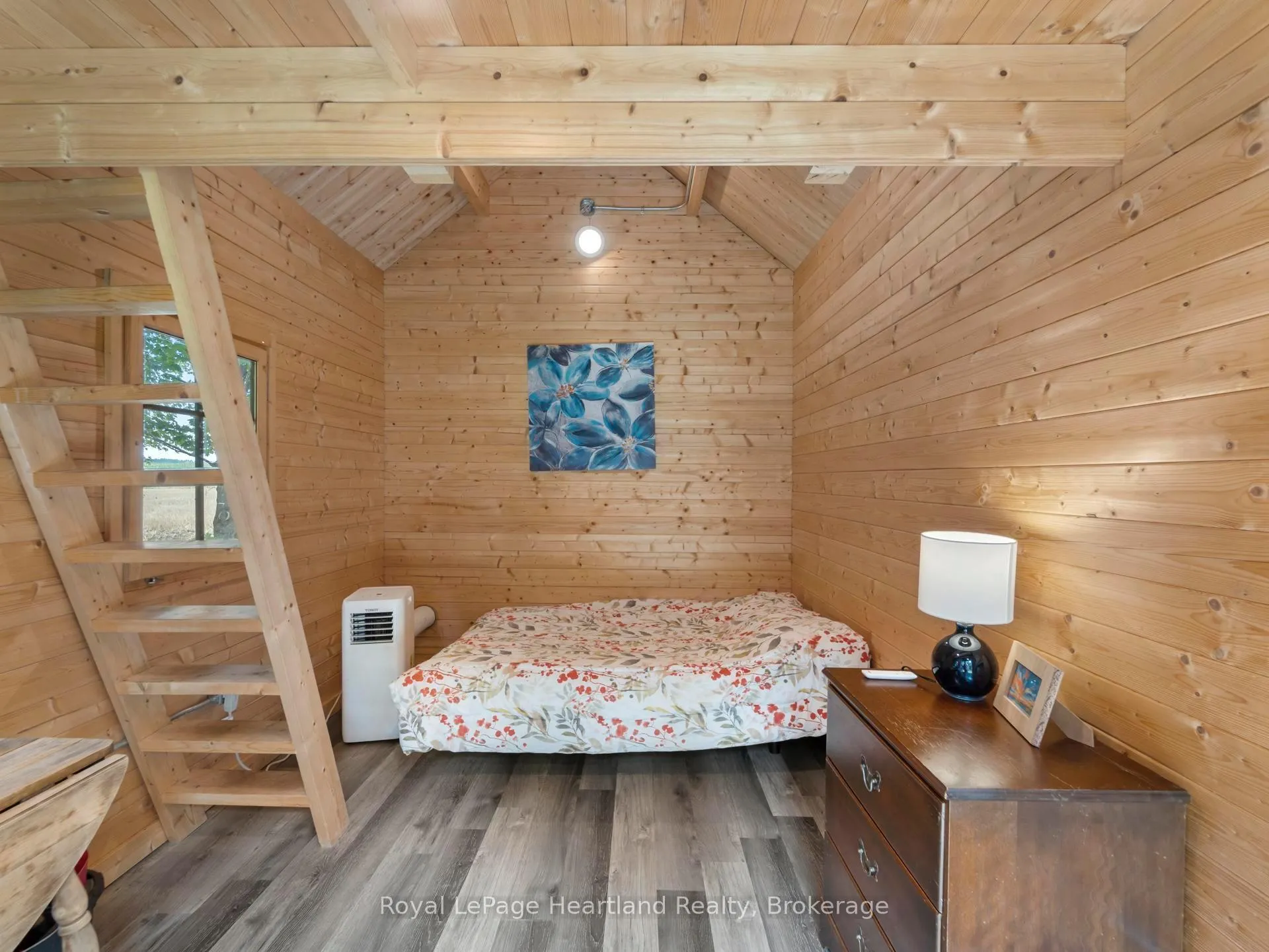 Photo 20 of 83344 David Drive, Ashfield-Colborne-Wawanosh, Ashfield — HOMEH