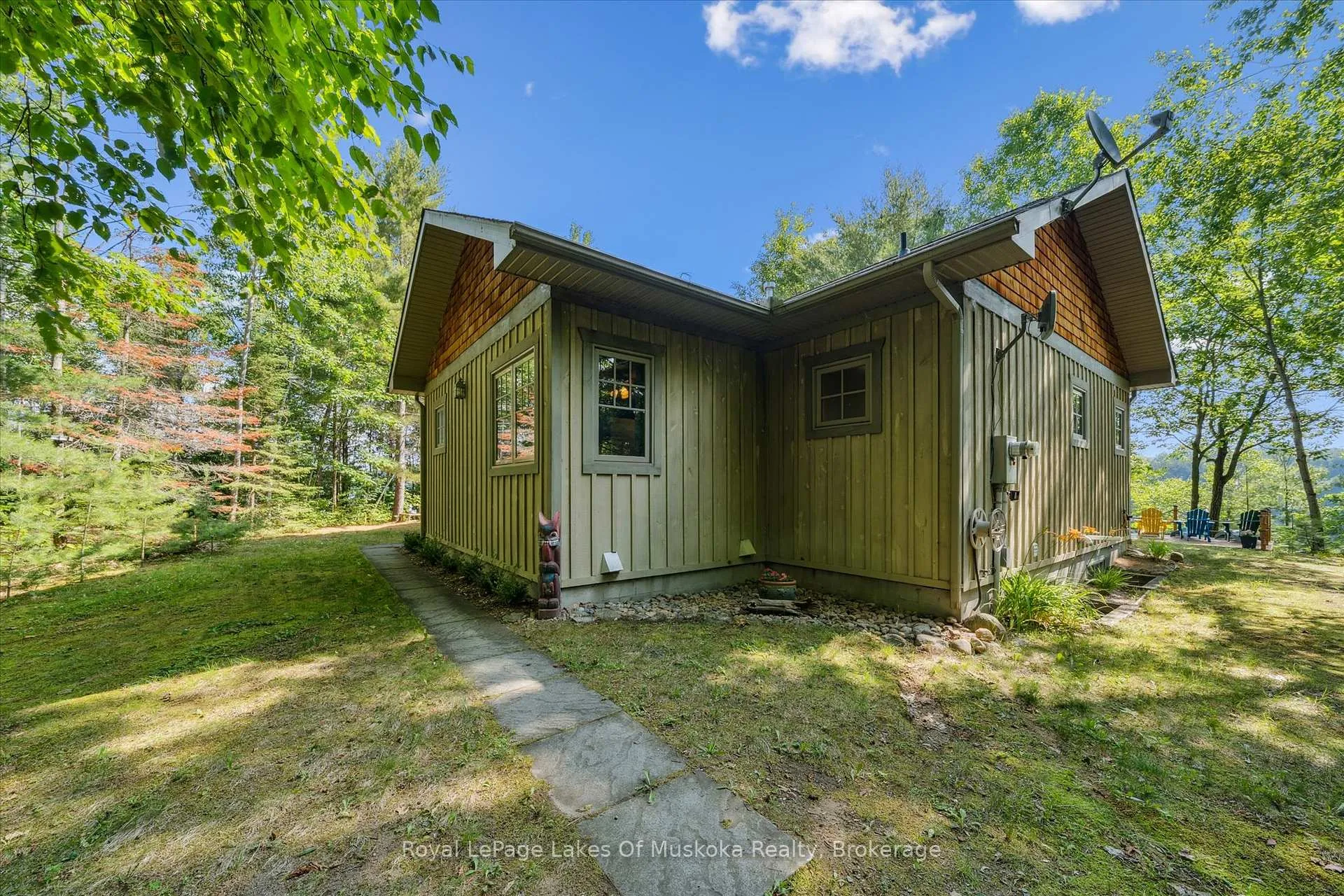 Photo 11 of 1176 McComb Point Drive, Algonquin Highlands, Sherborne — HOMEH