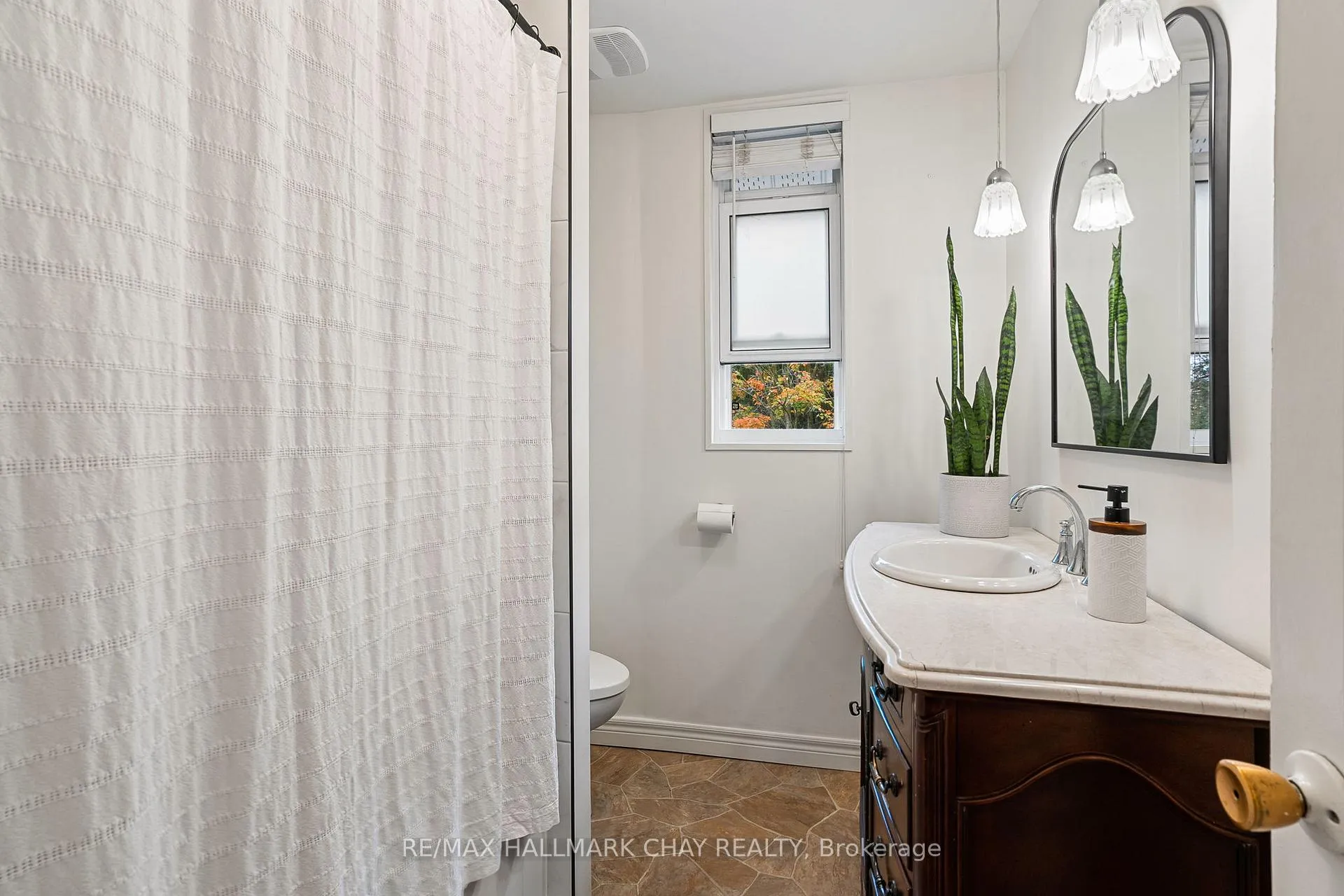 Photo 31 of 25 William Street, Barrie, Allandale — HOMEH