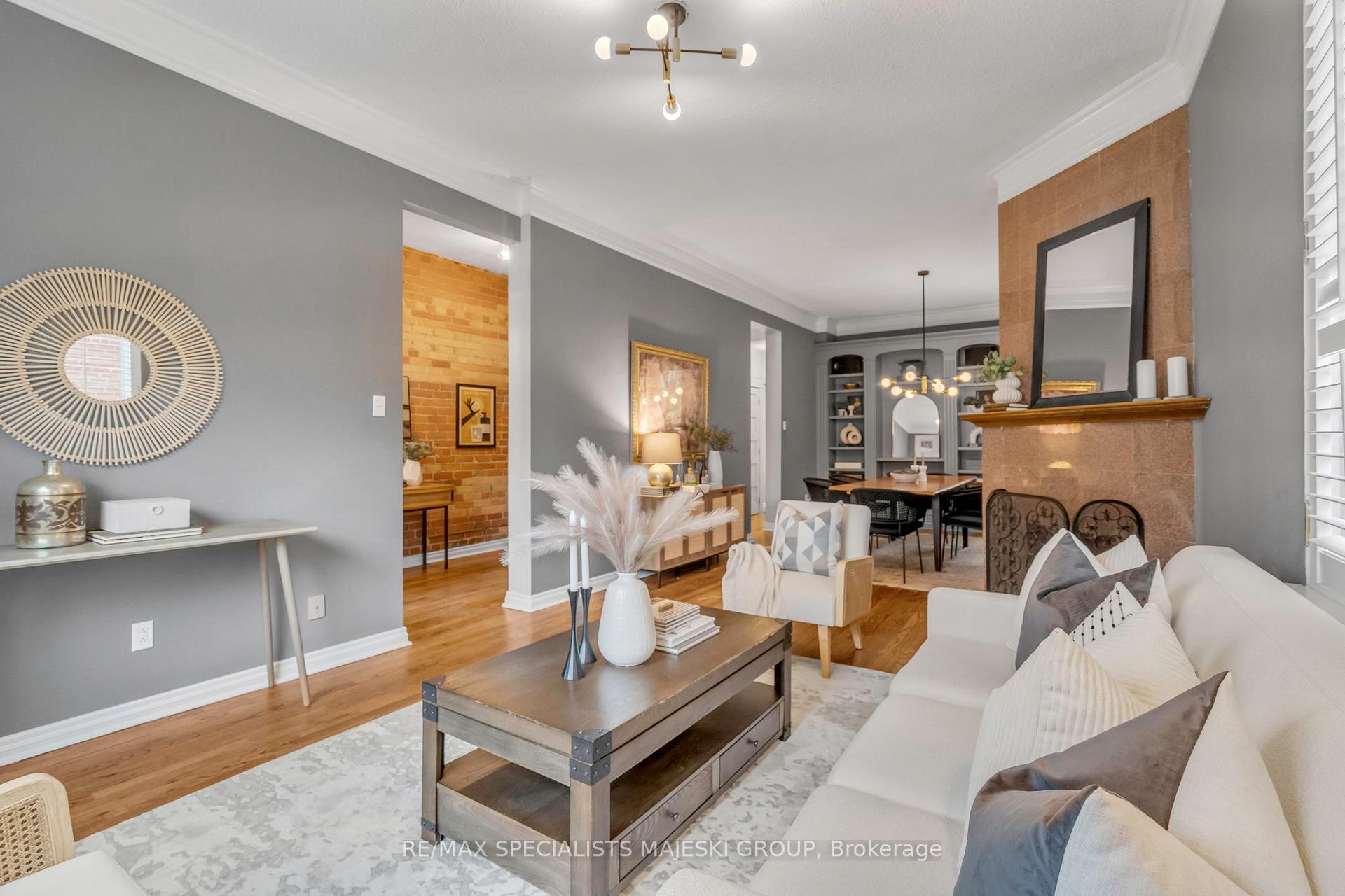 Photo 9 of 50 Cavell Avenue, Etobicoke, Mimico — HOMEH