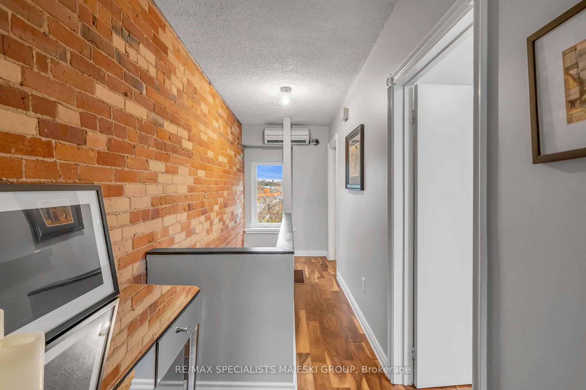 Photo 27 of 50 Cavell Avenue, Etobicoke, Mimico — HOMEH