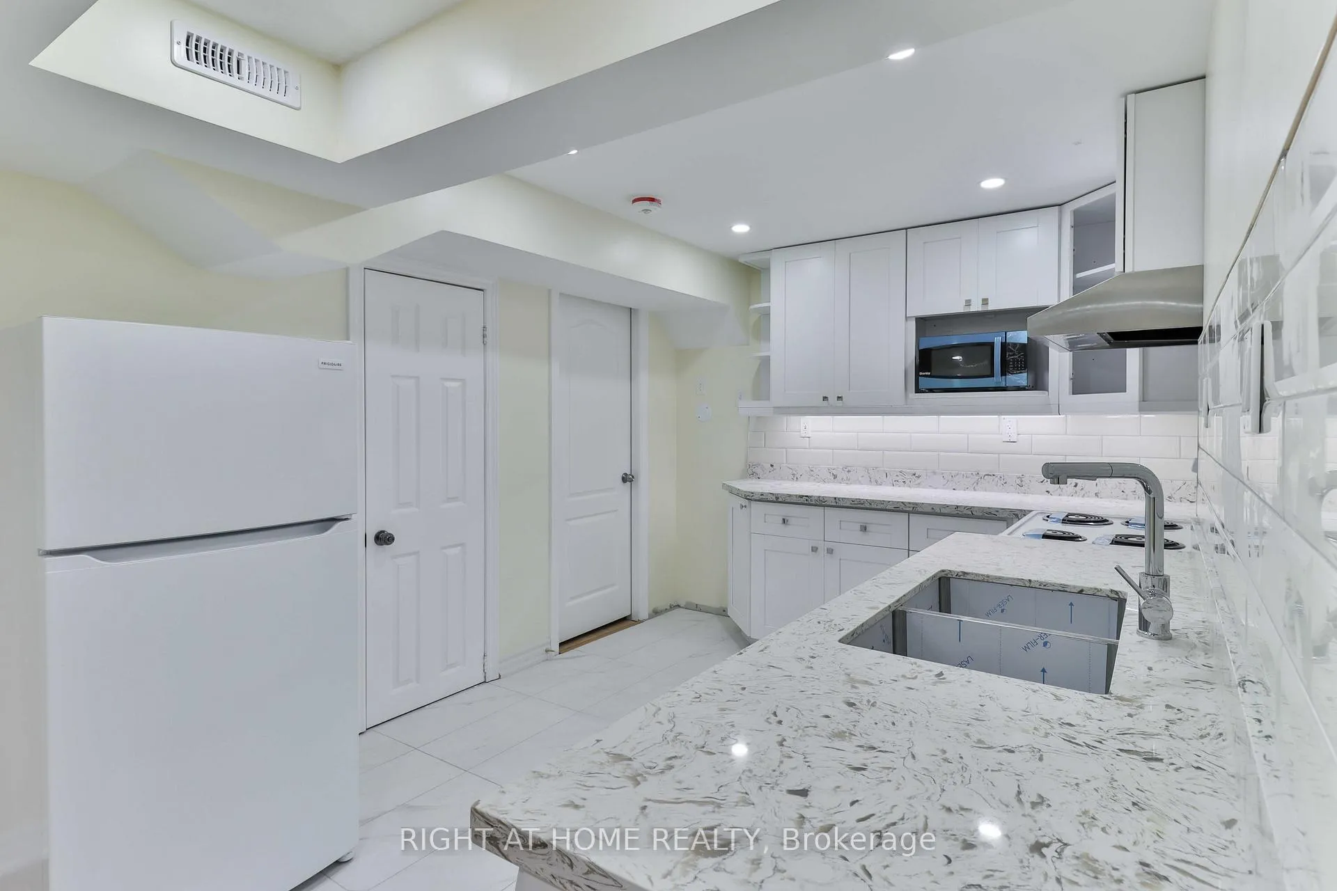 Photo 34 of 34 Seggar Avenue, Ajax, Northwest Ajax — HOMEH