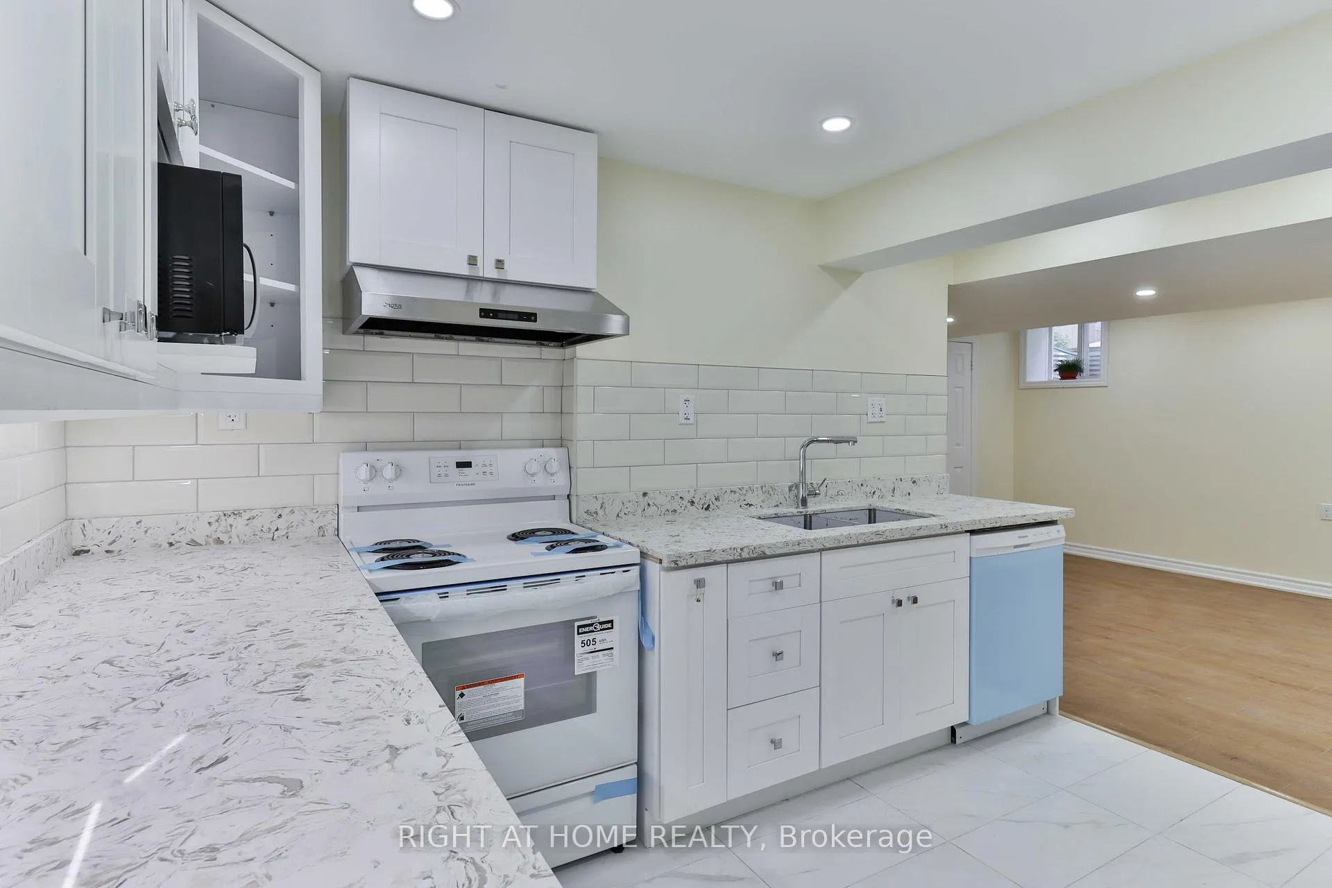 Photo 39 of 34 Seggar Avenue, Ajax, Northwest Ajax — HOMEH