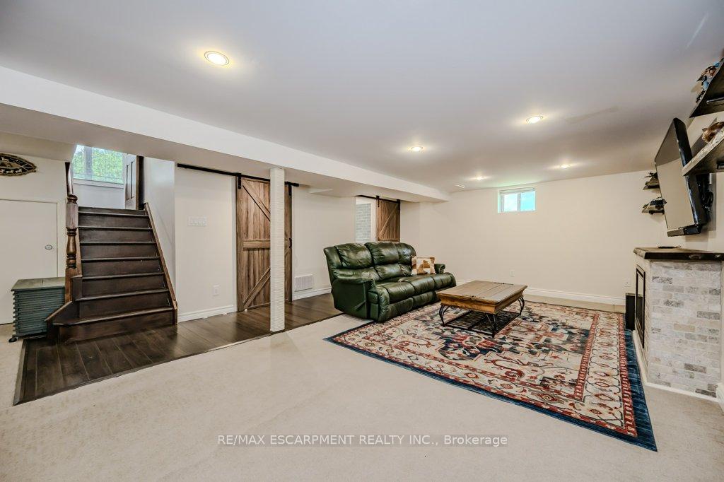 Photo 24 of 412 Valermo Drive, Etobicoke, Alderwood — HOMEH