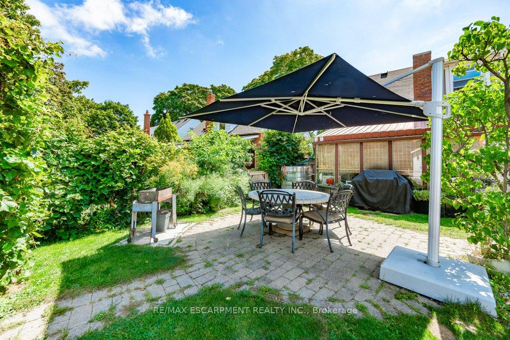Photo 34 of 412 Valermo Drive, Etobicoke, Alderwood — HOMEH