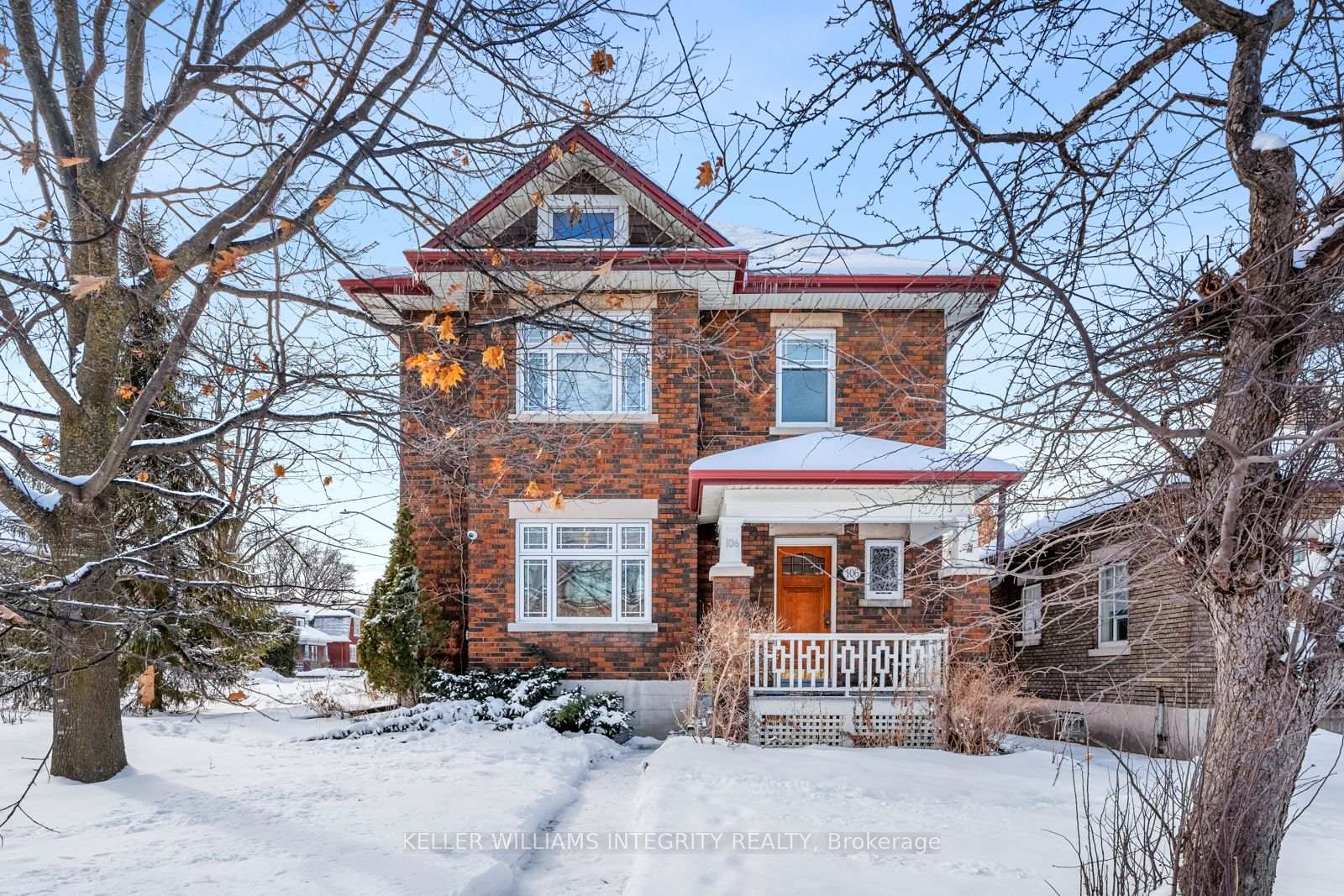Photo 1 of Unit 2, 106 Harmer Avenue, Ottawa, Ottawa West — HOMEH