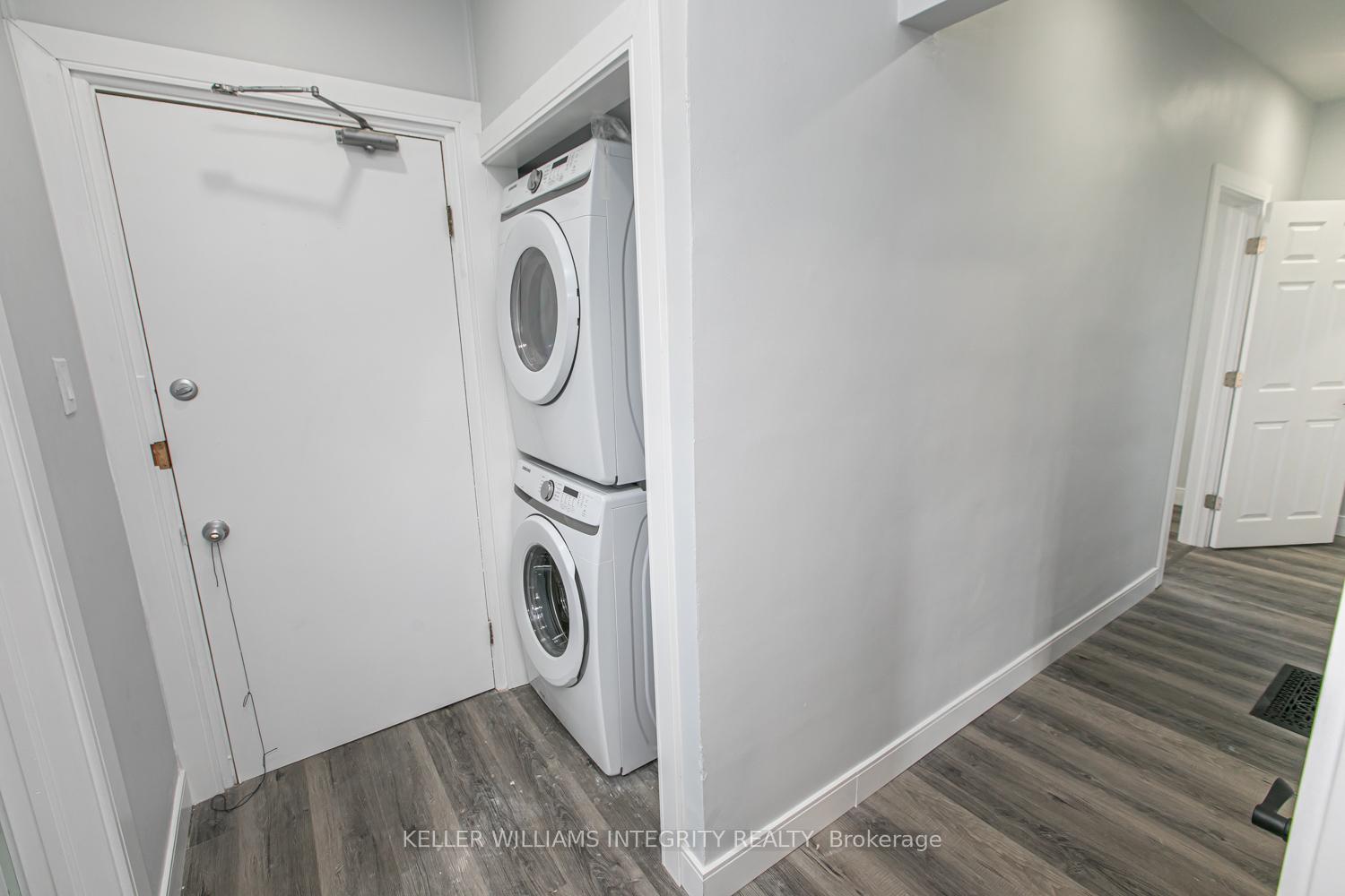 Photo 7 of Unit 2, 106 Harmer Avenue, Ottawa, Ottawa West — HOMEH