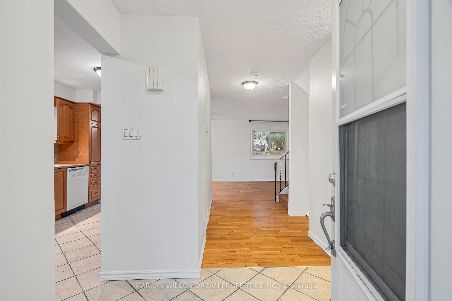 Photo 9 of 554 Seyton Drive, Ottawa, Westcliffe Estates — HOMEH