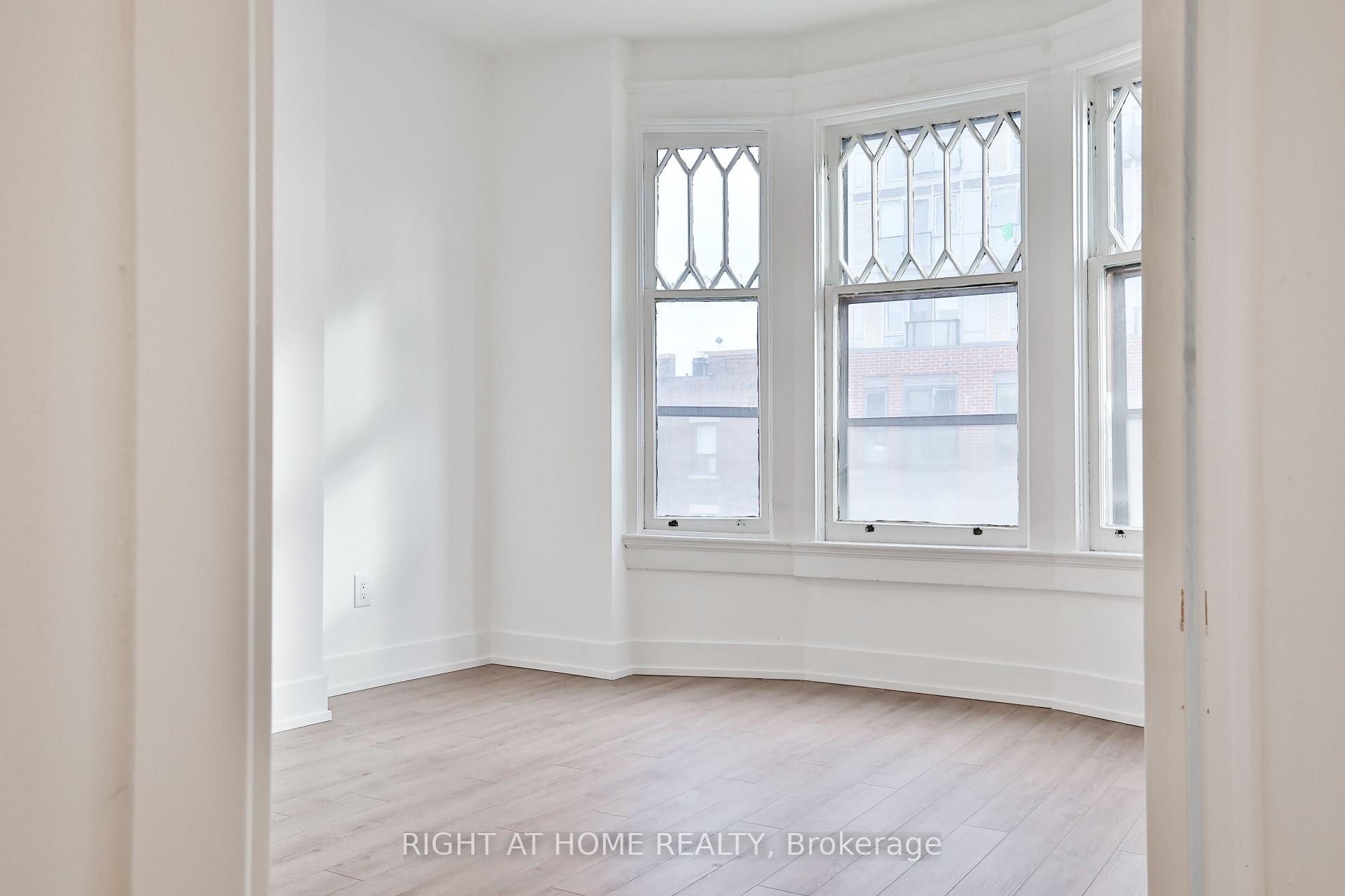 Photo 13 of Unit 3F, 554 College Street, Toronto, Palmerston-Little Italy — HOMEH