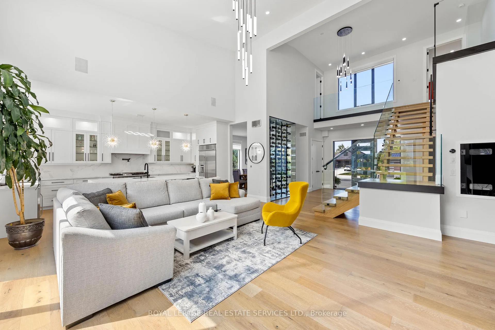 Photo 23 of 118 Barton Boulevard, Blue Mountains — HOMEH