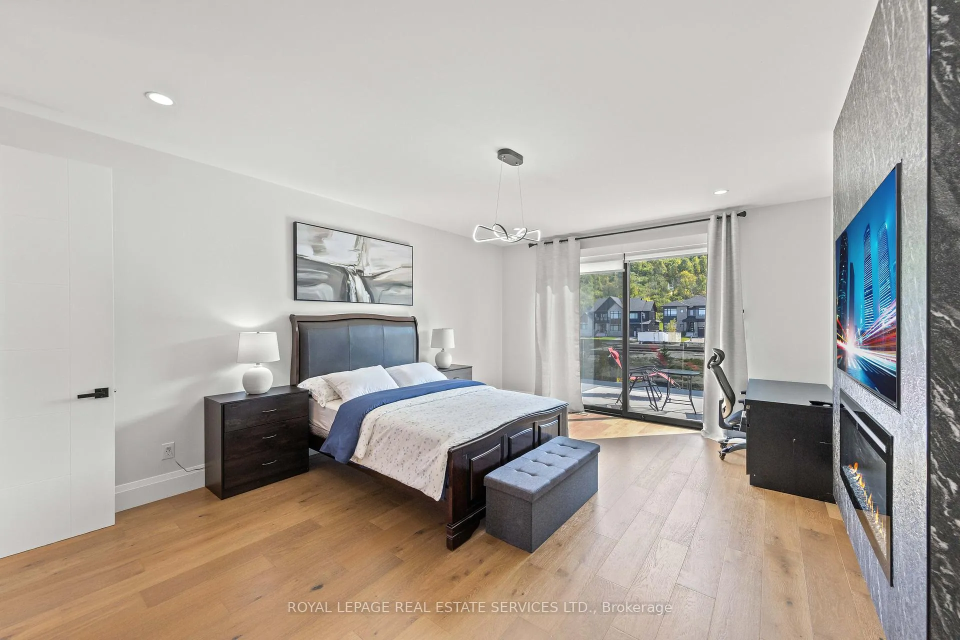 Photo 55 of 118 Barton Boulevard, Blue Mountains — HOMEH