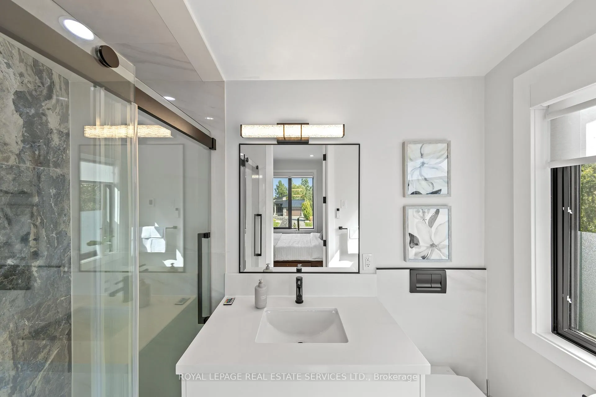 Photo 164 of 118 Barton Boulevard, Blue Mountains — HOMEH
