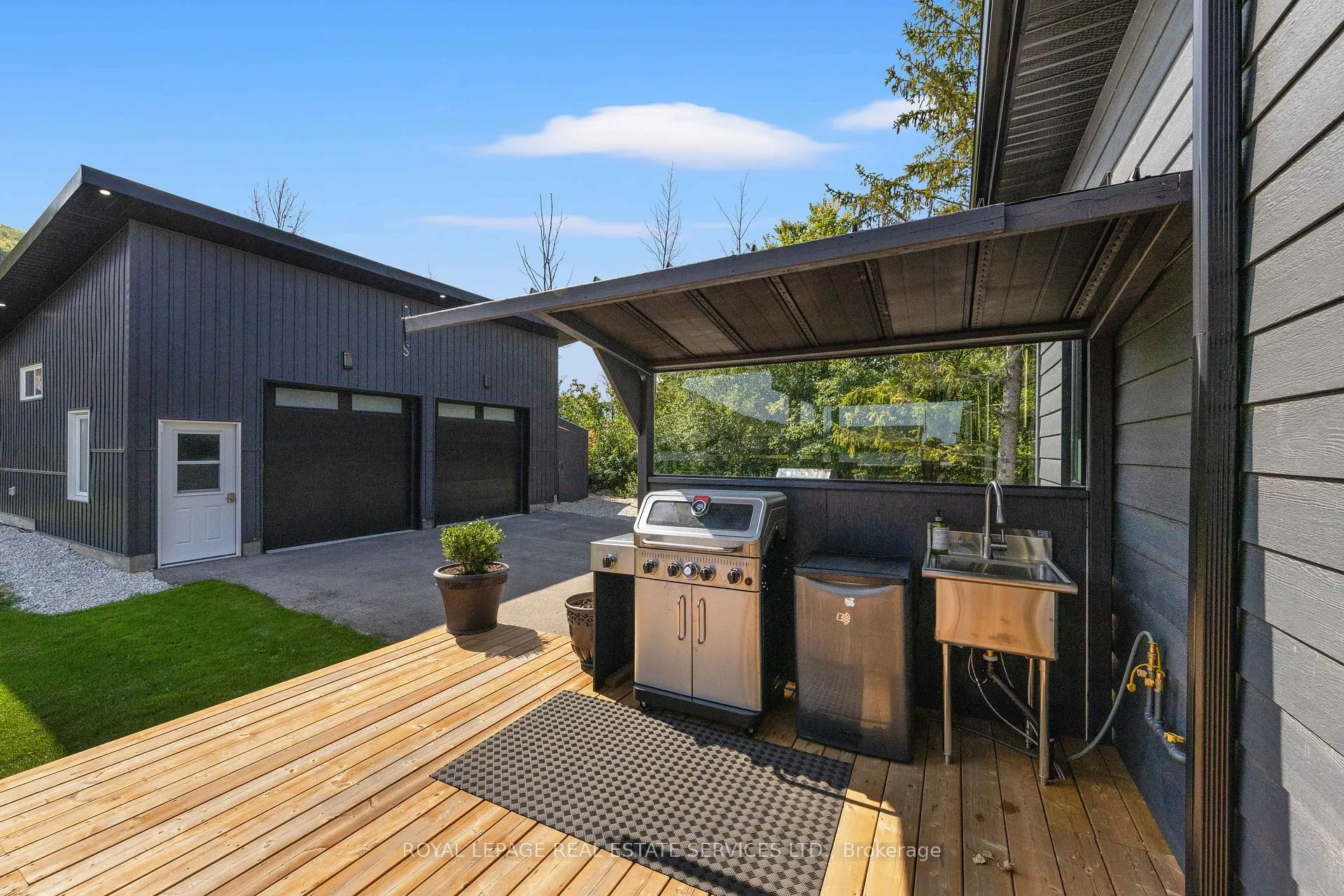 Photo 330 of 118 Barton Boulevard, Blue Mountains — HOMEH