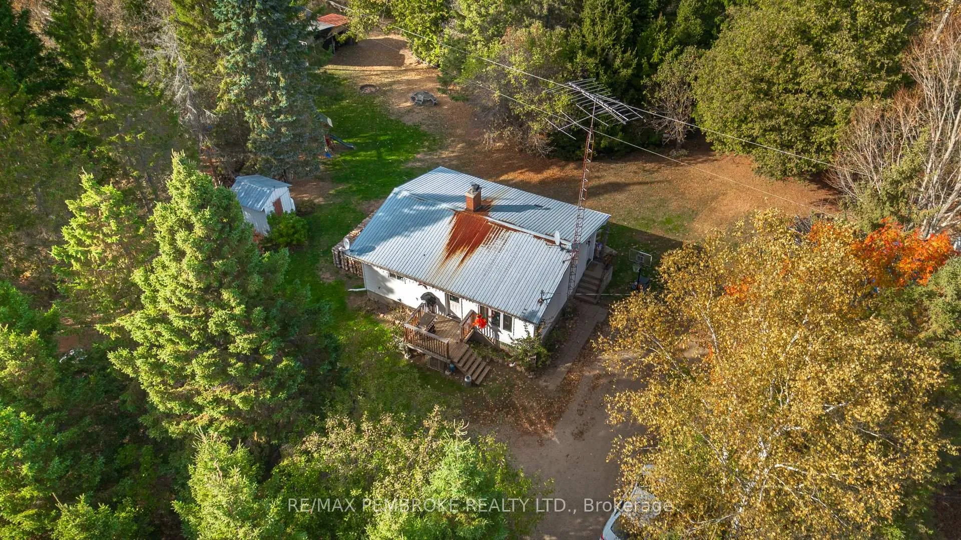 Photo 255 of 1822 Ruby Road, Bonnechere Valley, Eganville/Bonnechere Twp — HOMEH