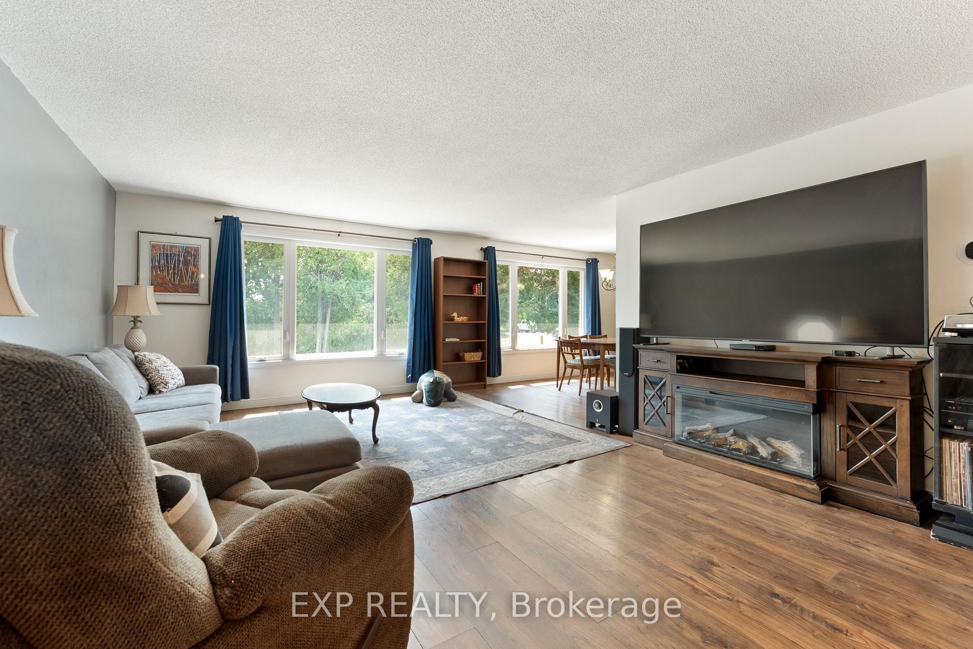 Photo 8 of 2083 Melrose Road, Tyendinaga, Tyendinaga Township — HOMEH