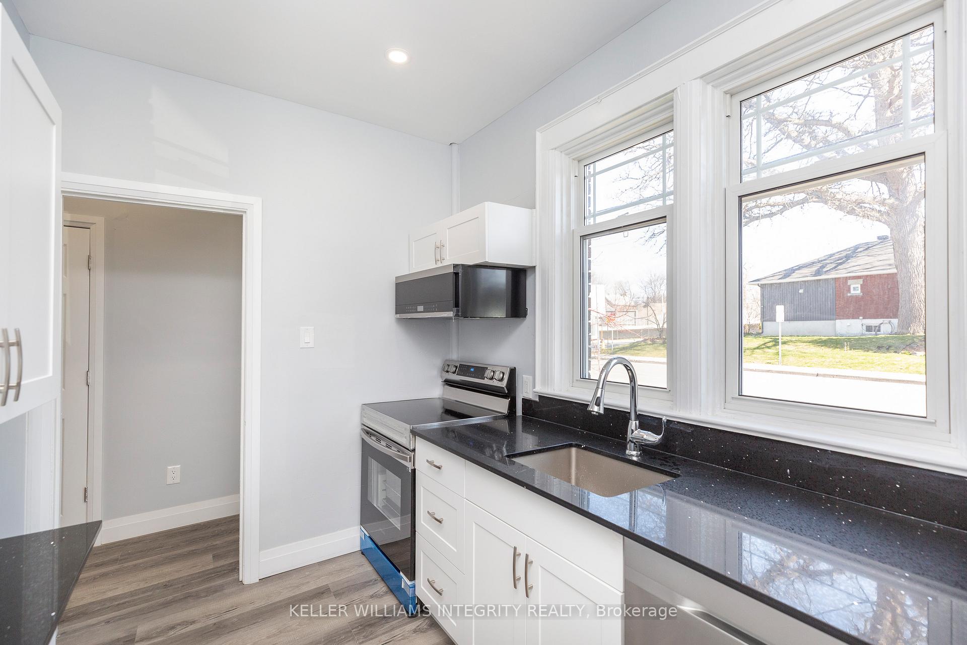 Photo 16 of Unit 1, 106 Harmer Avenue, Ottawa, Ottawa West — HOMEH