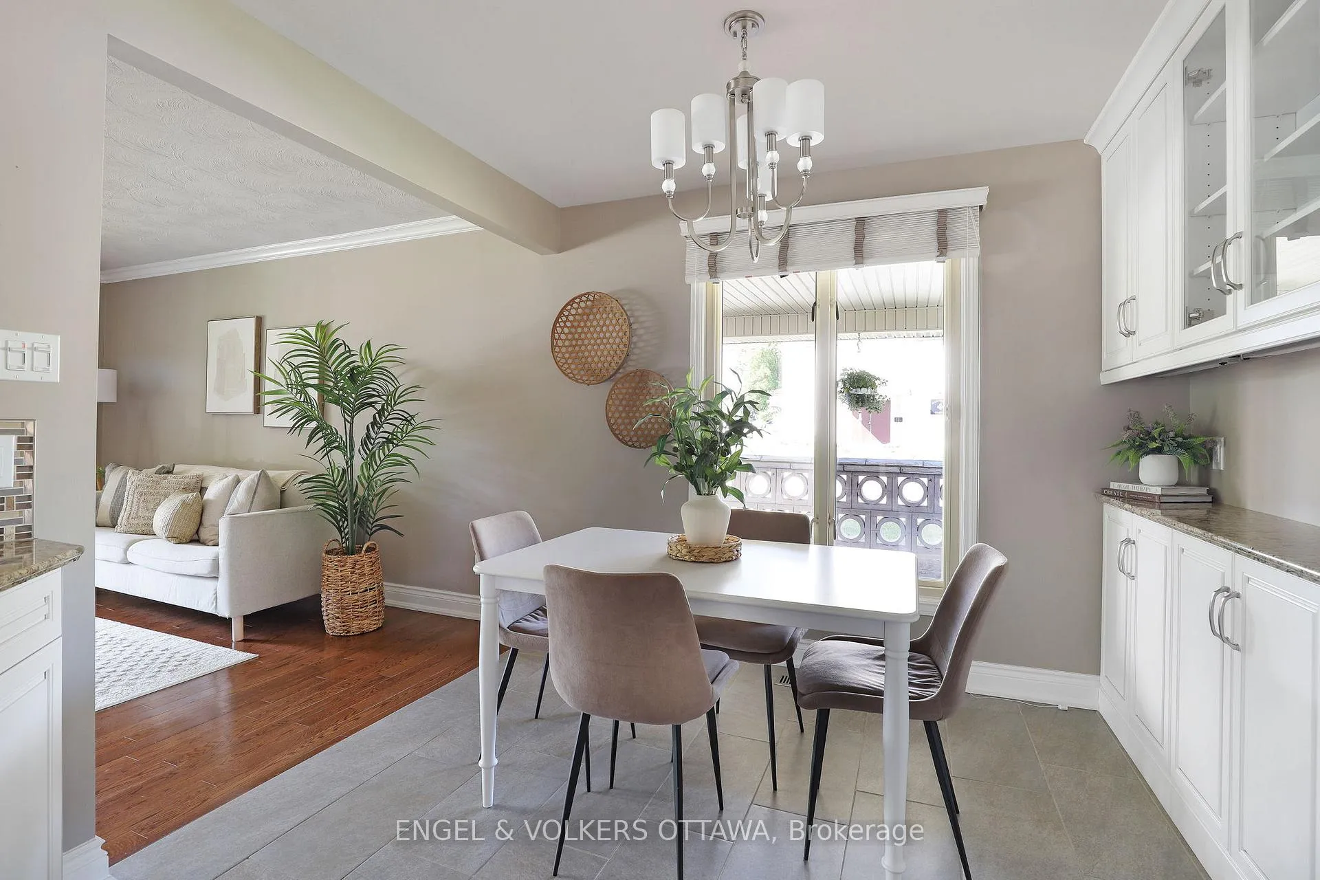 Photo 157 of 45 Thomas Street S, Arnprior — HOMEH