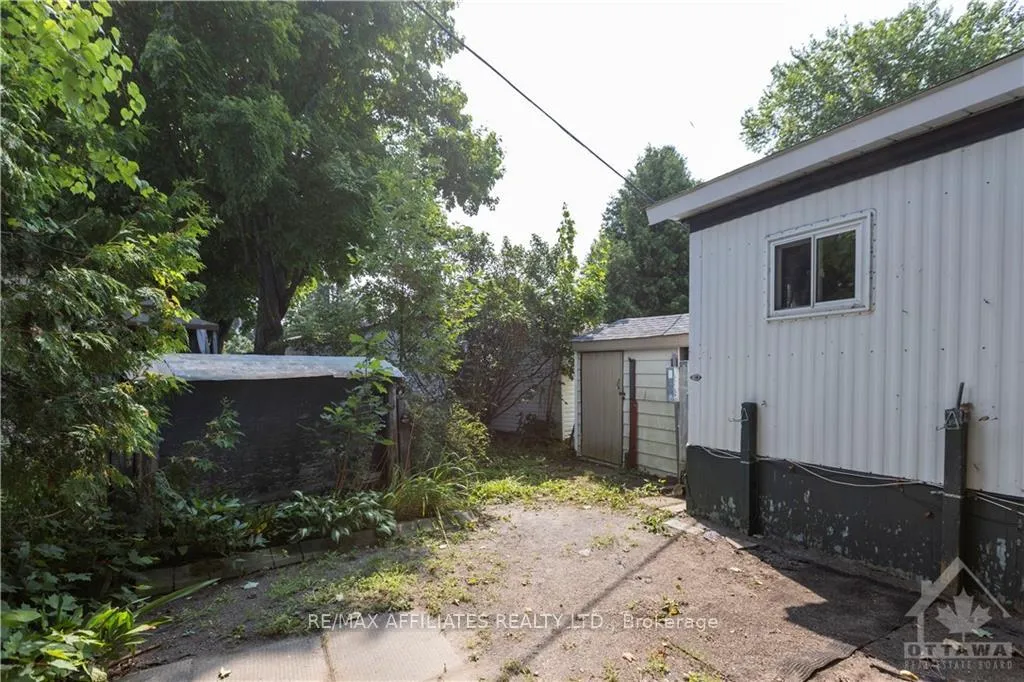 Photo 182 of 12 Pinewood Avenue, Beckwith, Beckwith Twp — HOMEH