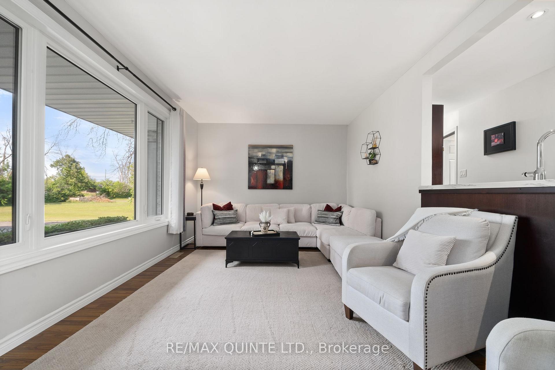 Photo 11 of 758 Lazier Road, Tyendinaga, Tyendinaga Township — HOMEH
