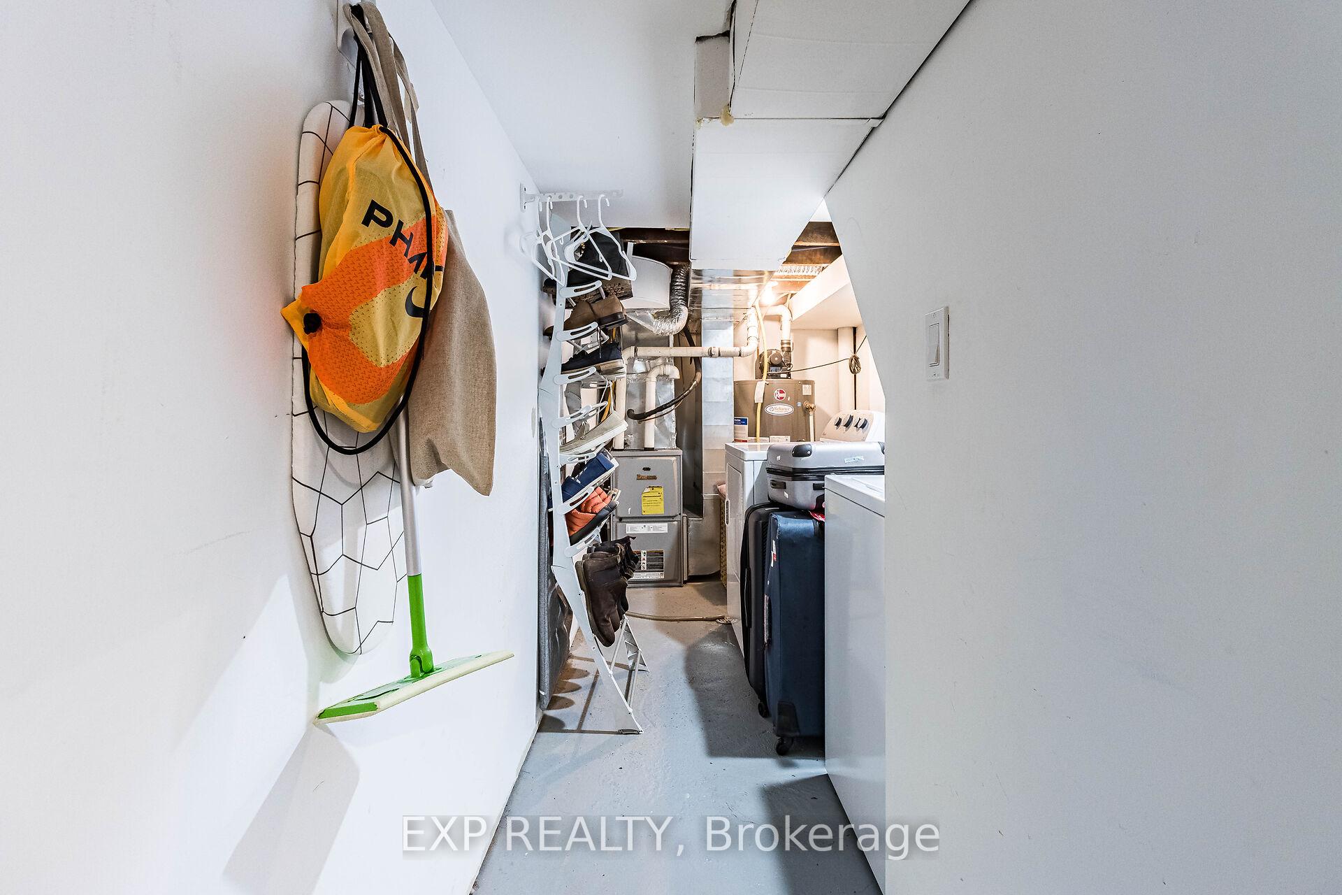Photo 25 of 212 Sixth Street, Etobicoke, New Toronto — HOMEH
