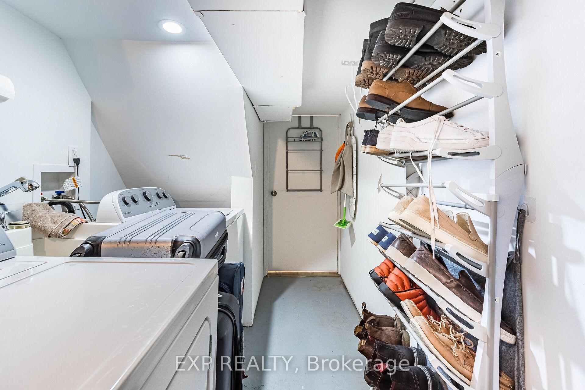 Photo 26 of 212 Sixth Street, Etobicoke, New Toronto — HOMEH