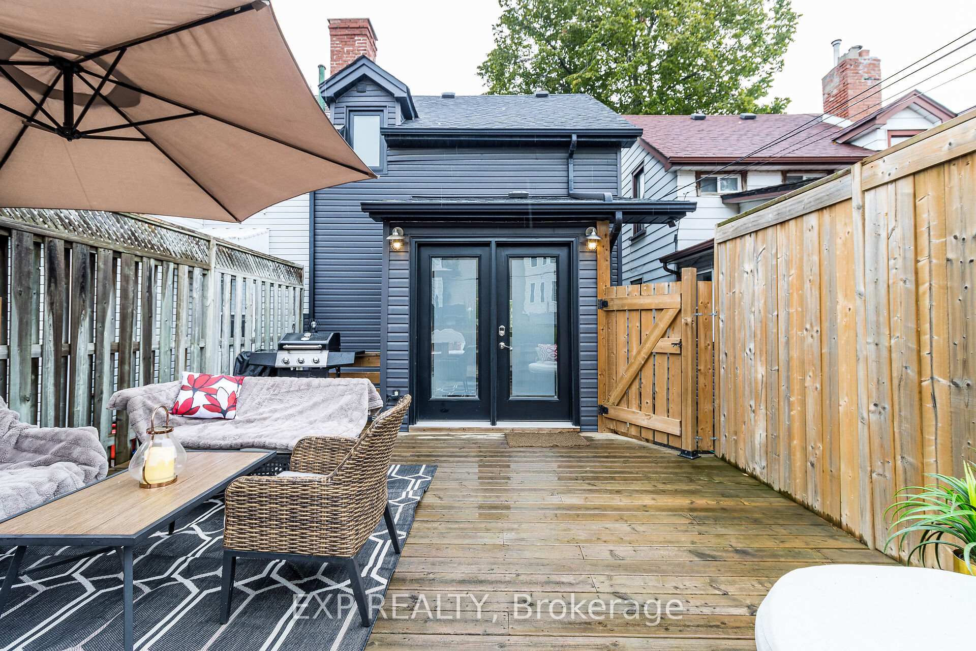 Photo 28 of 212 Sixth Street, Etobicoke, New Toronto — HOMEH