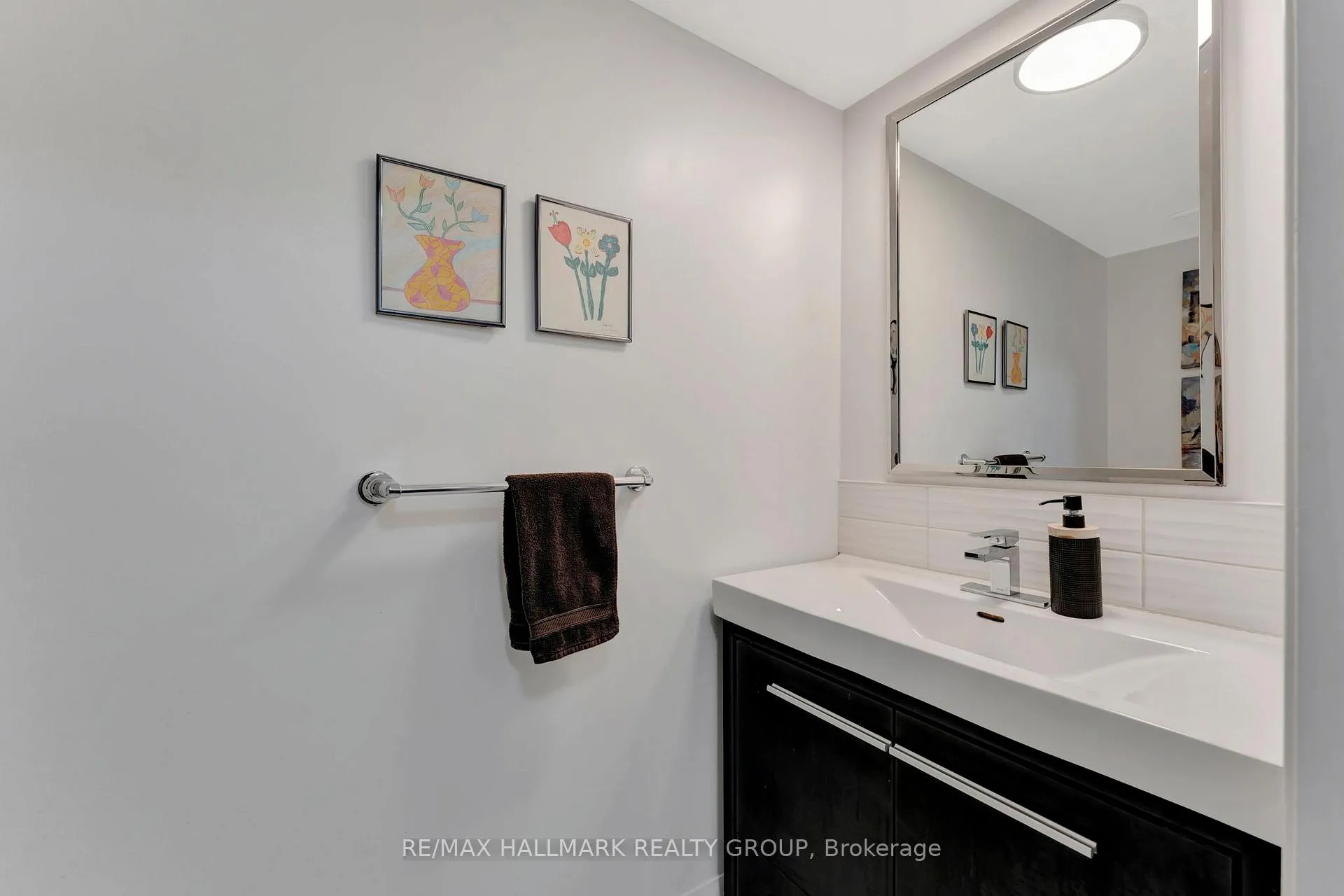 Photo 177 of 2121 Fillmore Crescent, Ottawa, Beacon Hill North — HOMEH
